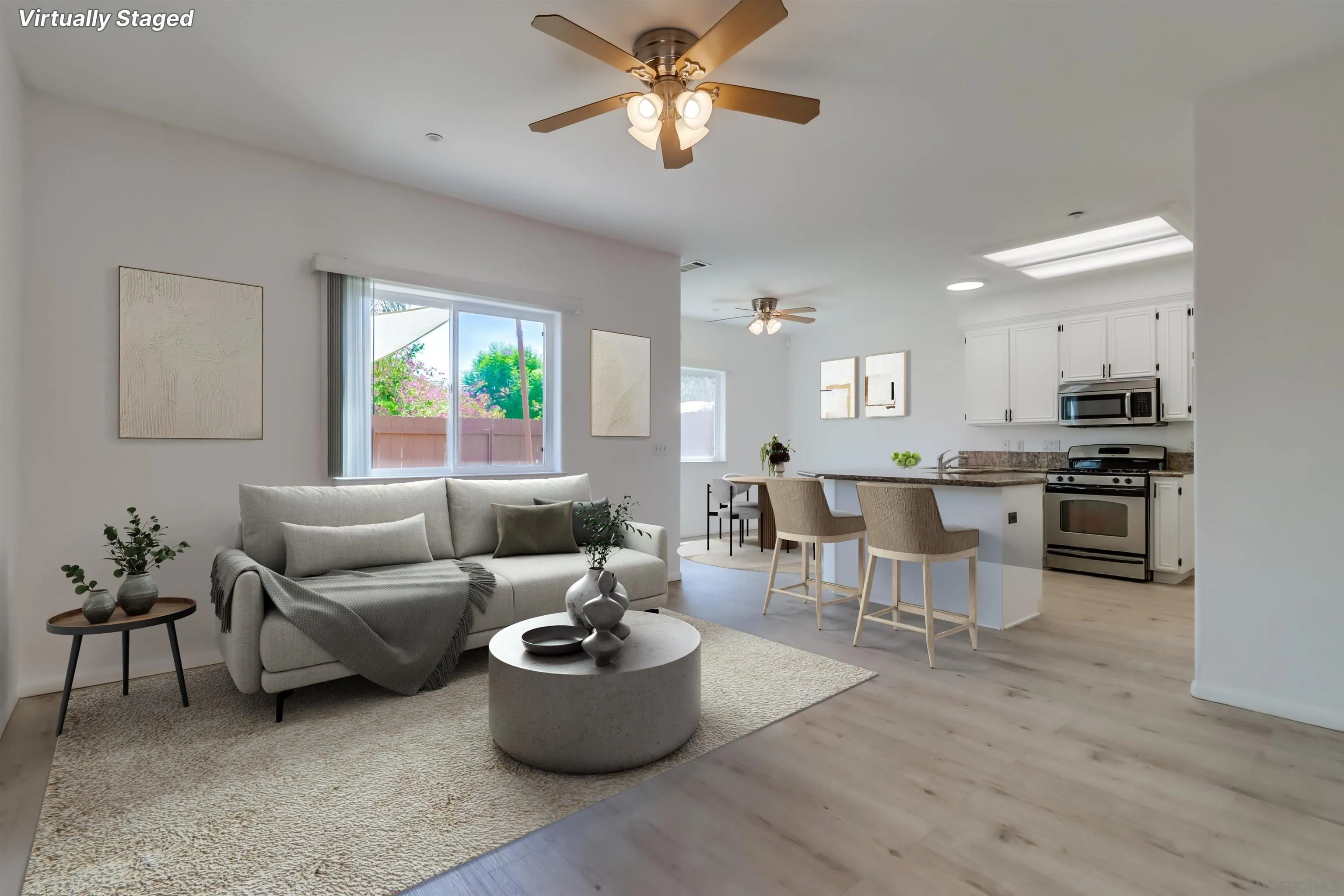 Photo #2: 250035842 Listing 