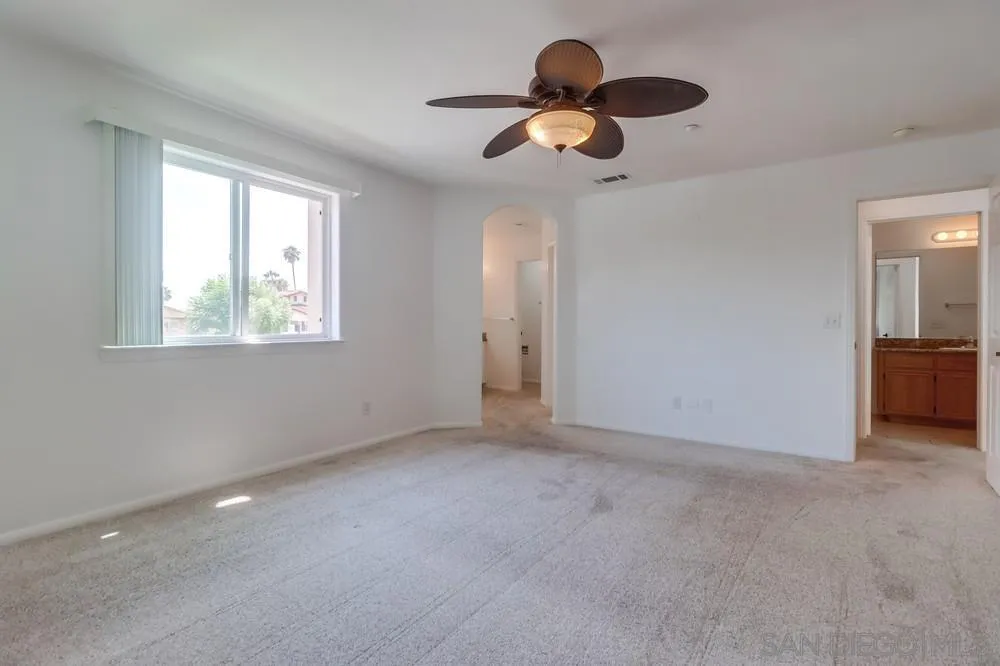 Photo #16: 250035842 Listing: Photo #16