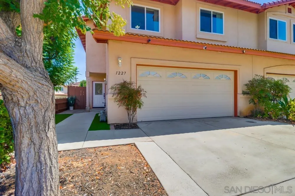 Photo #35: 250035842 Listing: Photo #35