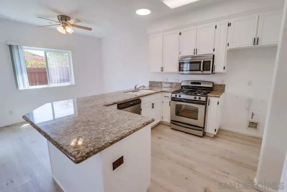 Photo #6: 250035842 Listing 