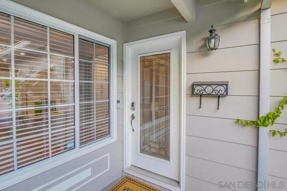 https://cdn.realtyfeed.com/cdn/127/250035844/86690715bd270e7125a02ac925cd88ad.webp