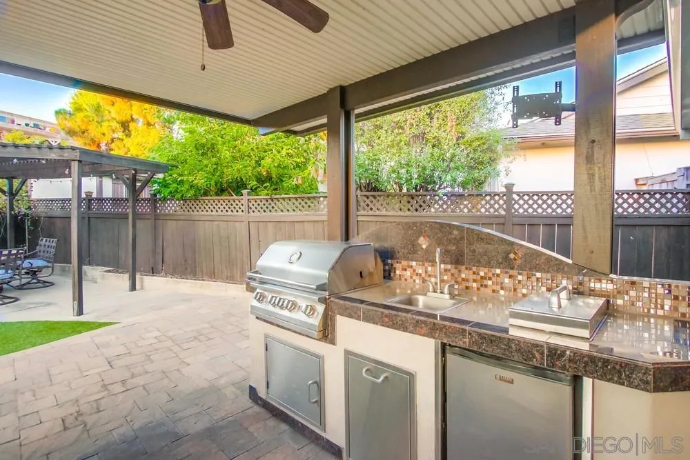 https://cdn.realtyfeed.com/cdn/127/250035844/d3f0c6bf56a1892f91233d06cf06864c.webp