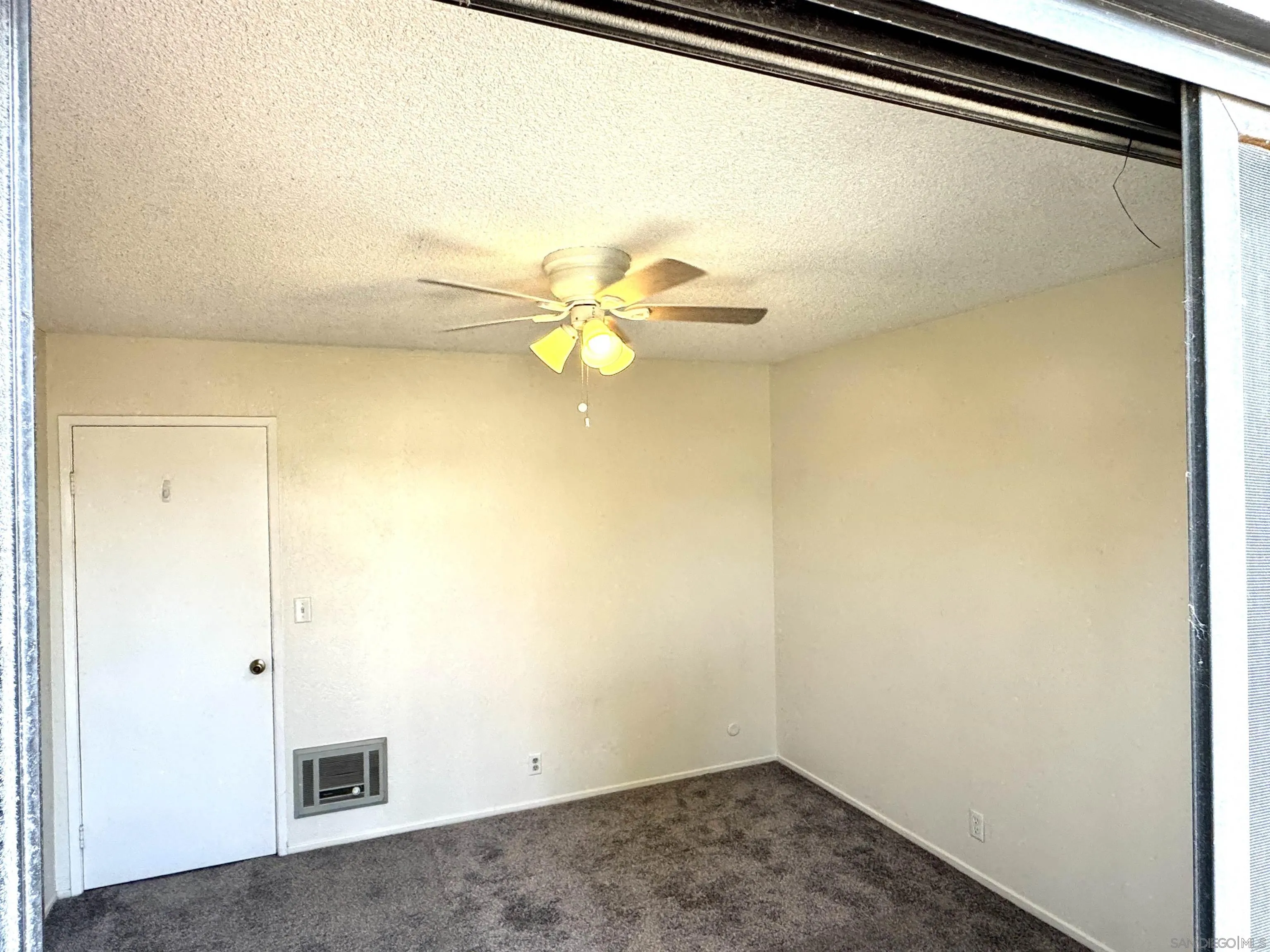 https://cdn.realtyfeed.com/cdn/127/250035849/969300b106d9e089593839a7a9226b73.webp