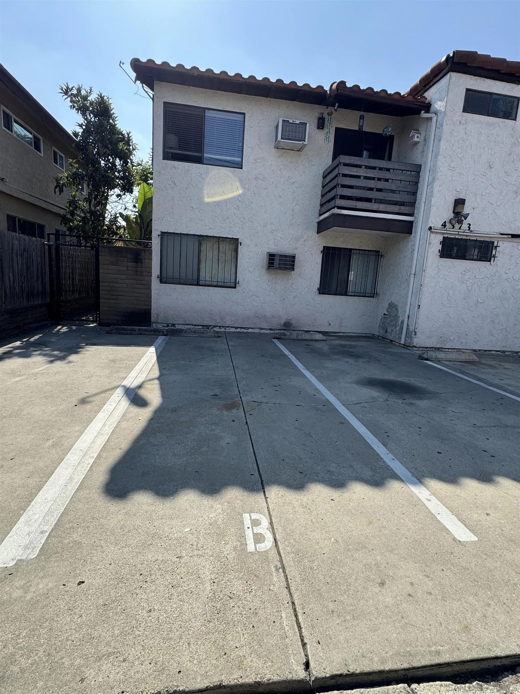 https://cdn.realtyfeed.com/cdn/127/250035849/ba8596e7952ed3bd106f6151c7327398.webp