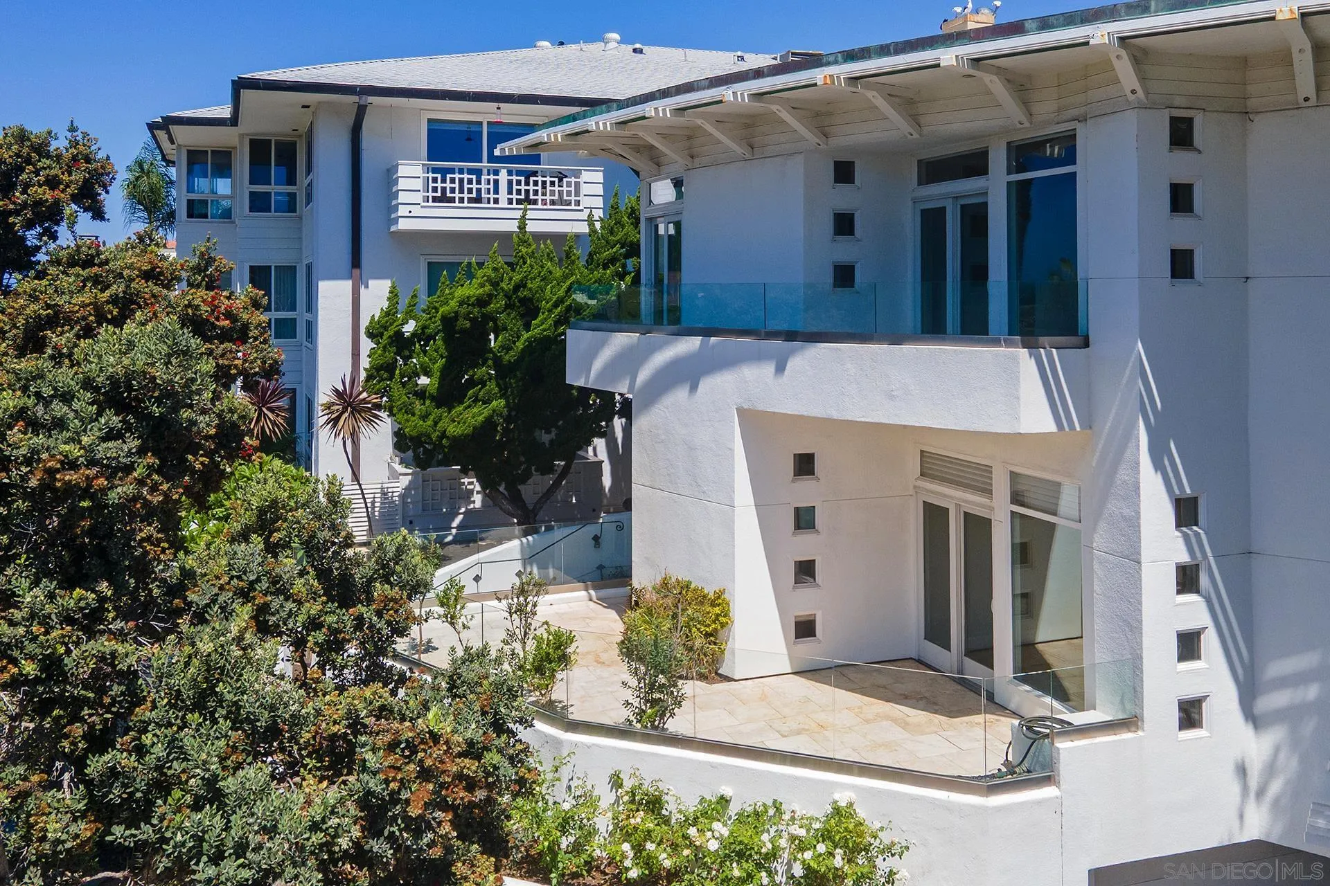 https://cdn.realtyfeed.com/cdn/127/250035854/342eed3e28309d3e9bf5392e6ea81593.webp