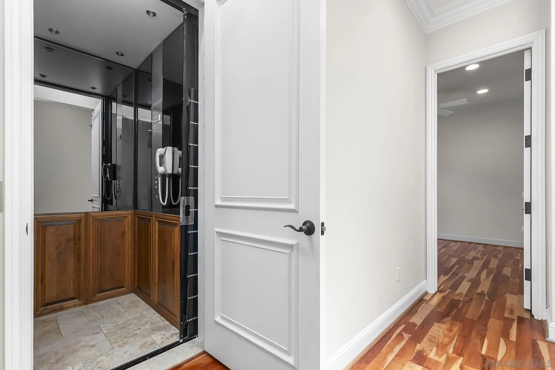 https://cdn.realtyfeed.com/cdn/127/250035854/4720f0eee82048d91f0497df4da5f5c2.webp