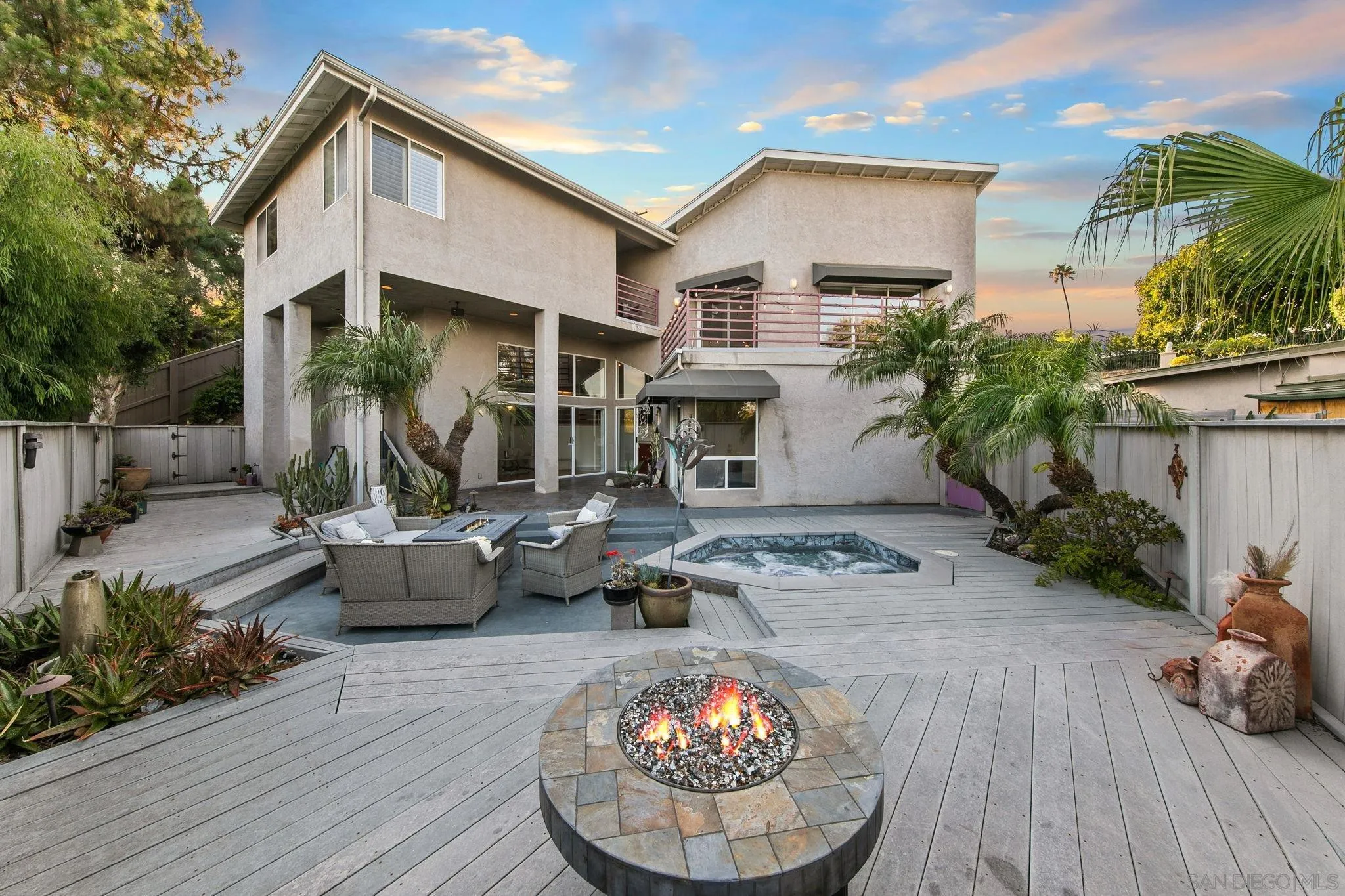 https://cdn.realtyfeed.com/cdn/127/250035855/086e3241edebe5155e972f0f1a8ed3ad.webp