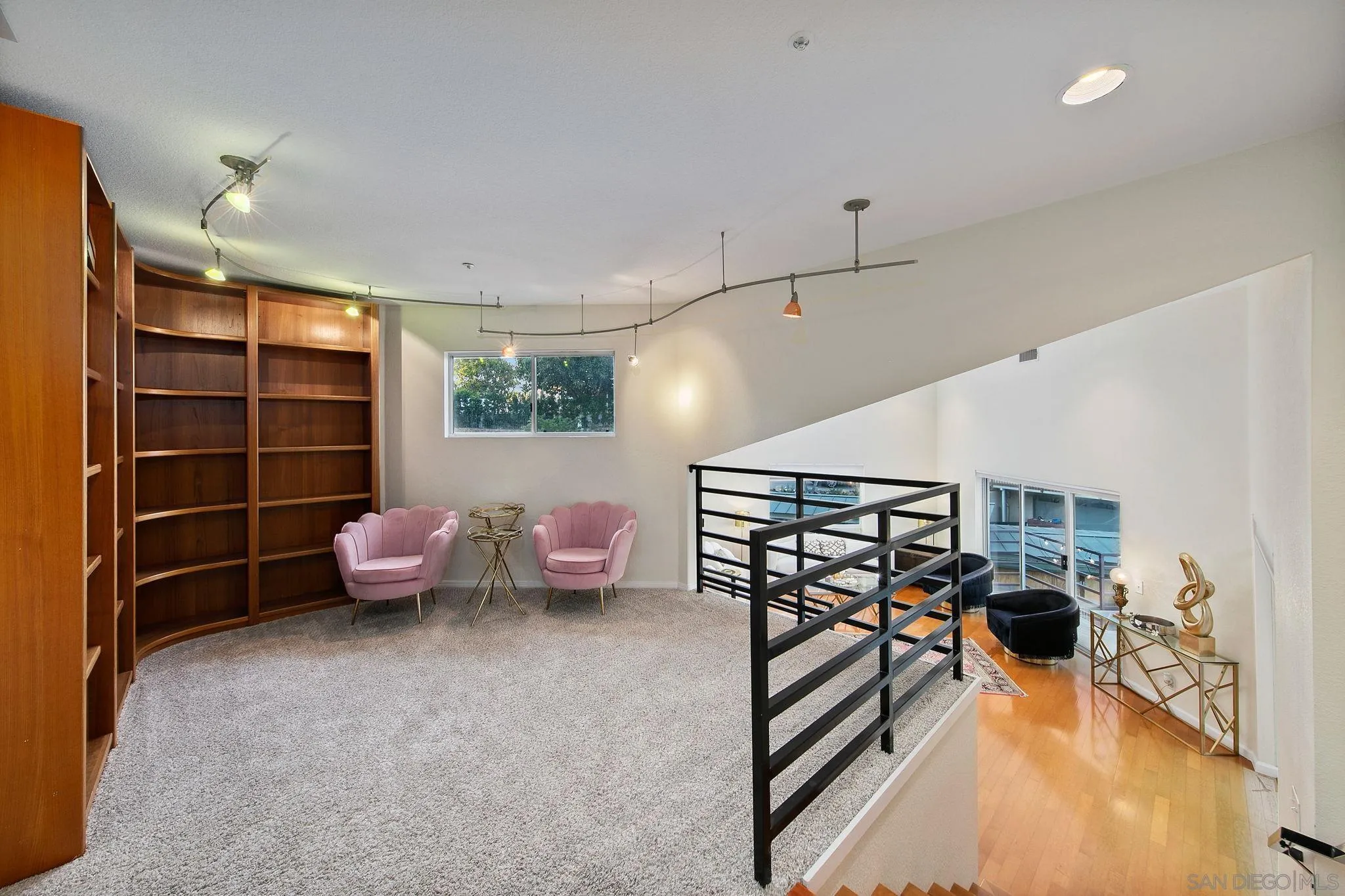 https://cdn.realtyfeed.com/cdn/127/250035855/557e6992491e2949e303b9c0ec79485d.webp