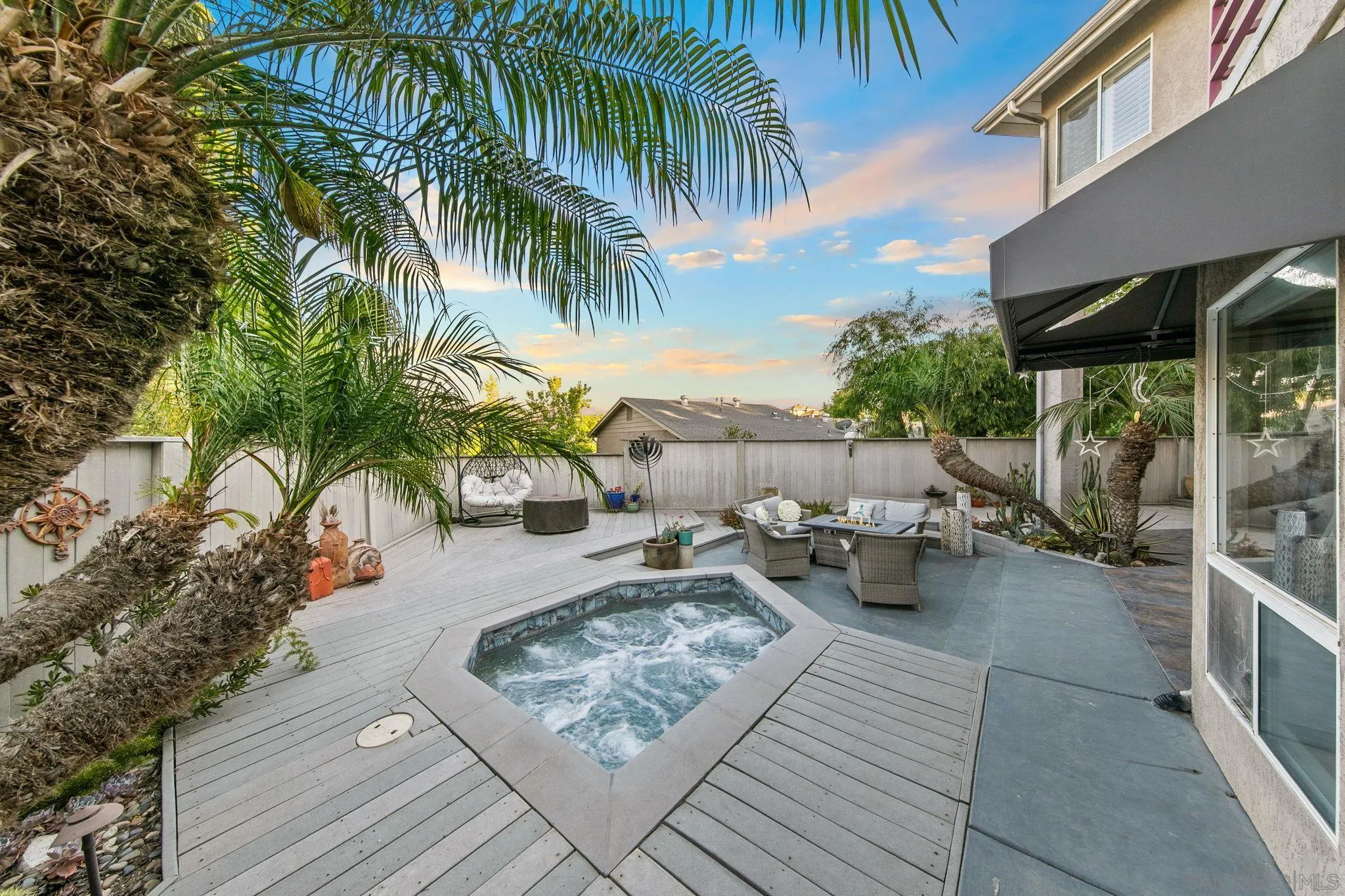 https://cdn.realtyfeed.com/cdn/127/250035855/8751d6082123413684377068ef85b9cb.webp