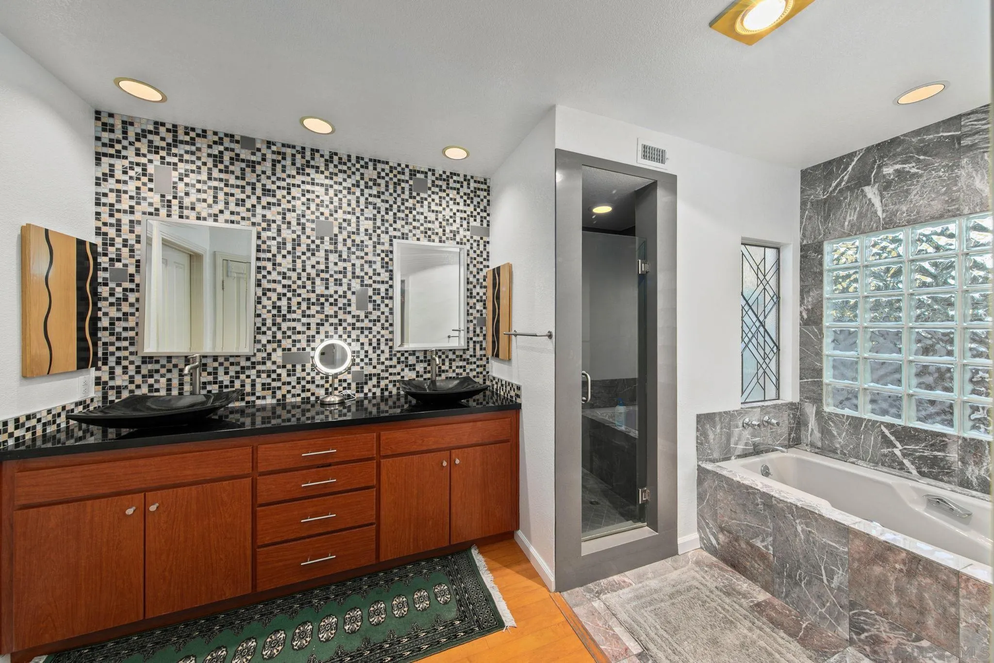 https://cdn.realtyfeed.com/cdn/127/250035855/a4eeabd4a4e5ba16b036193149601fde.webp