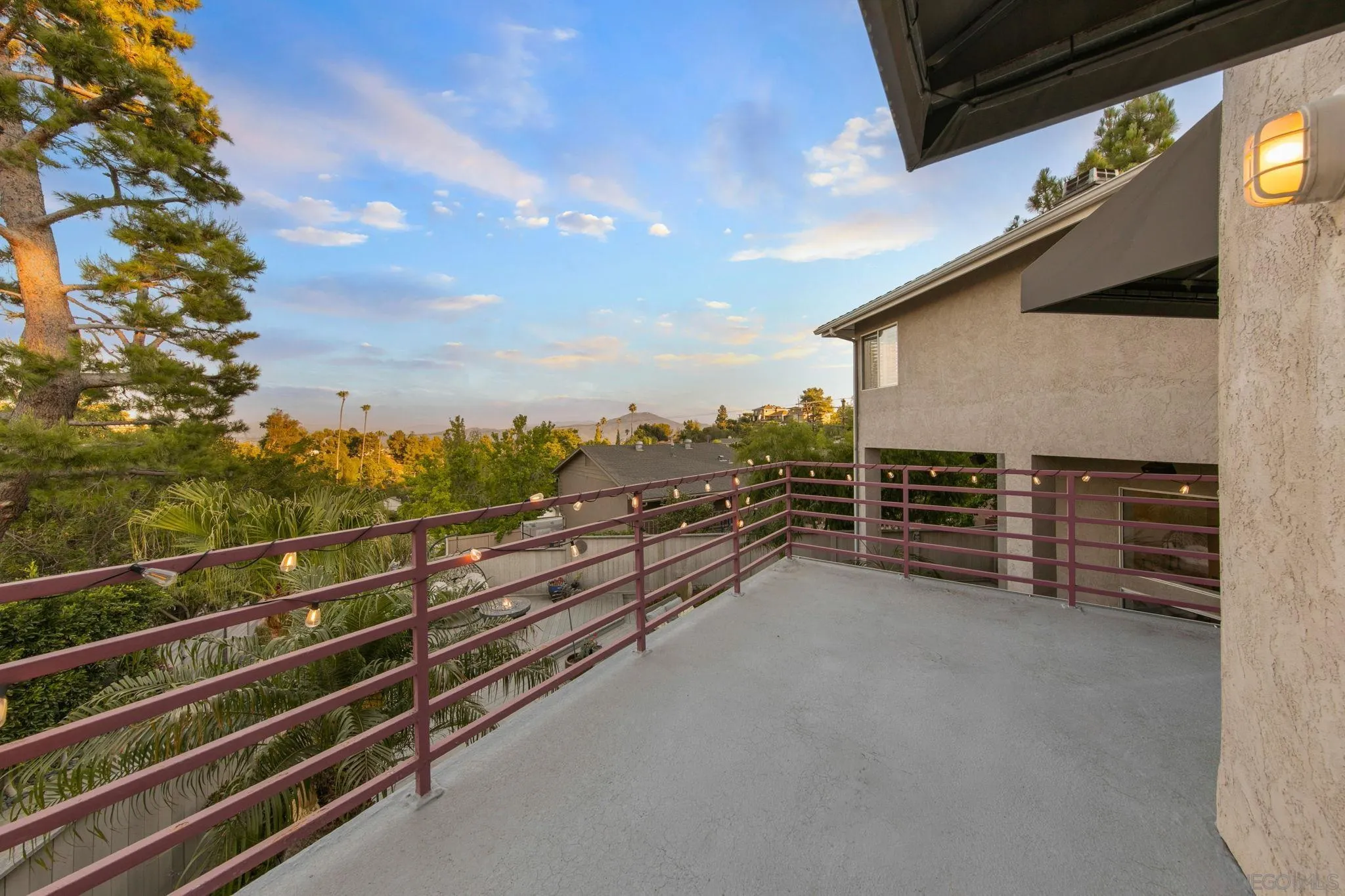 https://cdn.realtyfeed.com/cdn/127/250035855/a7c266768014ae4b5fcae3644c424121.webp