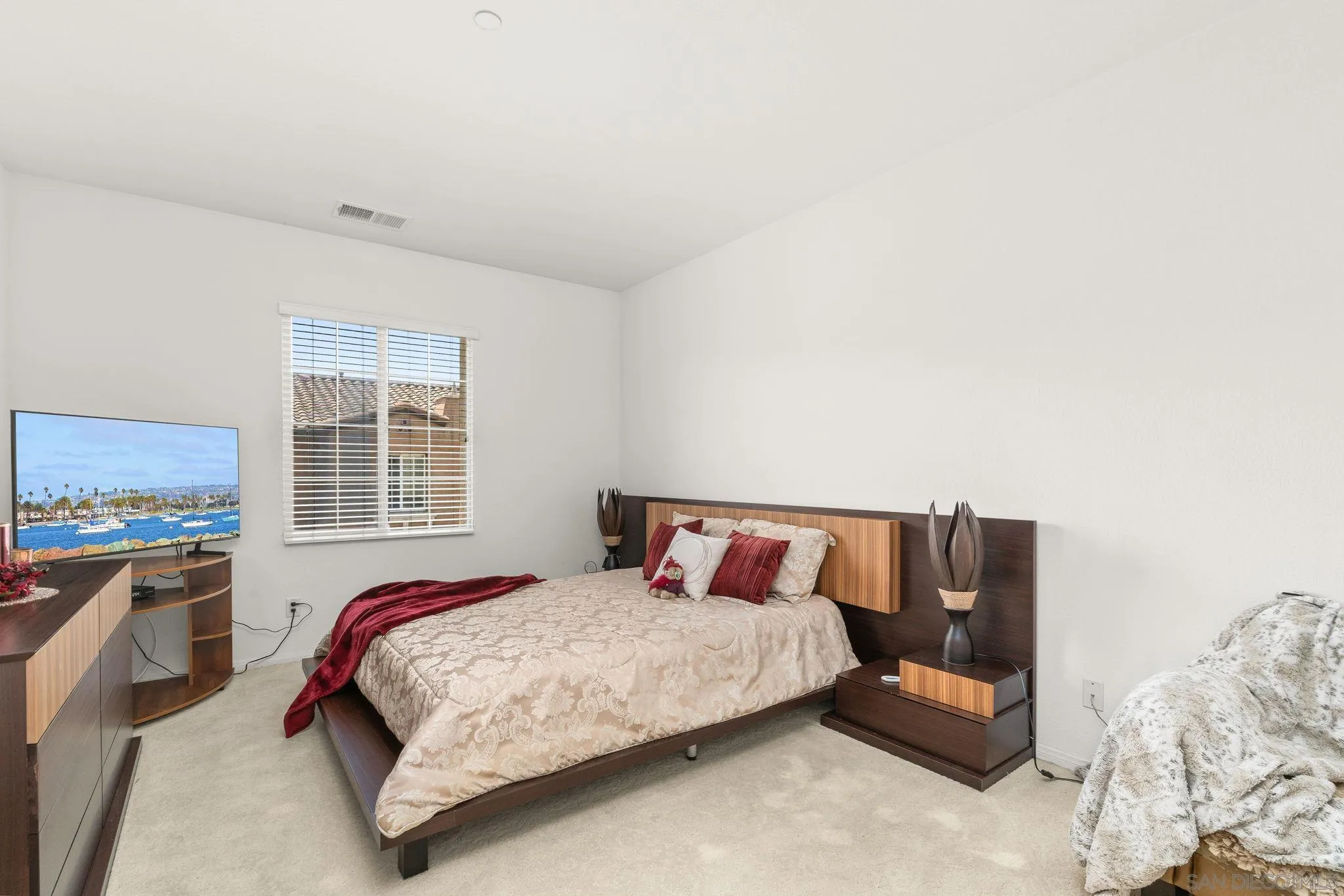 Photo #18: 250035857 Listing: Photo #18