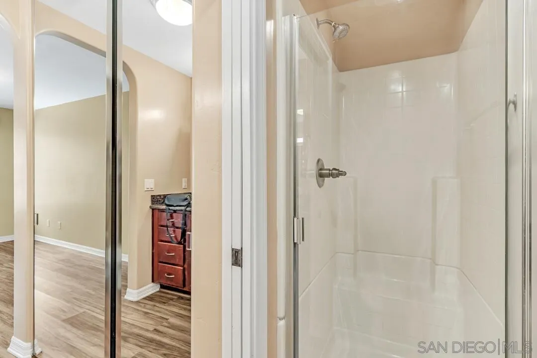 Photo #24: 250035863 Listing: Photo #24
