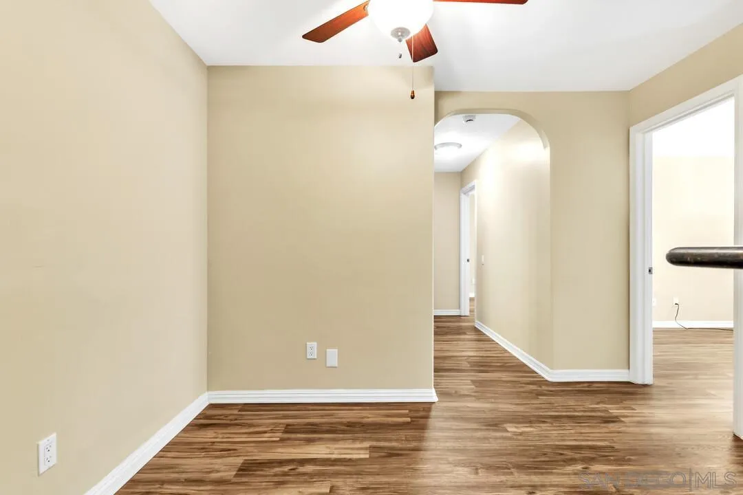 Photo #17: 250035863 Listing: Photo #17