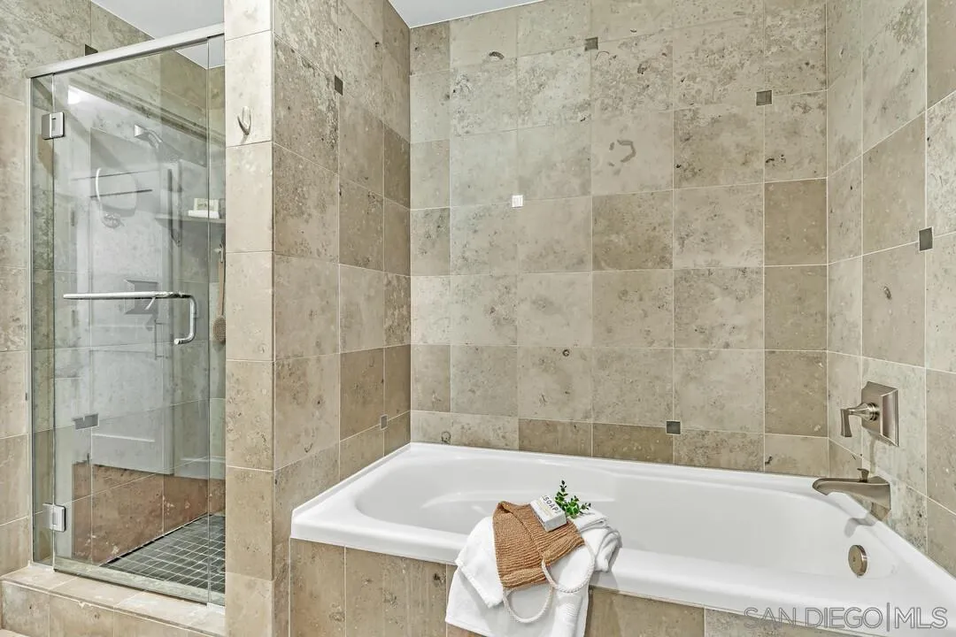 Photo #36: 250035864 Listing: Photo #36