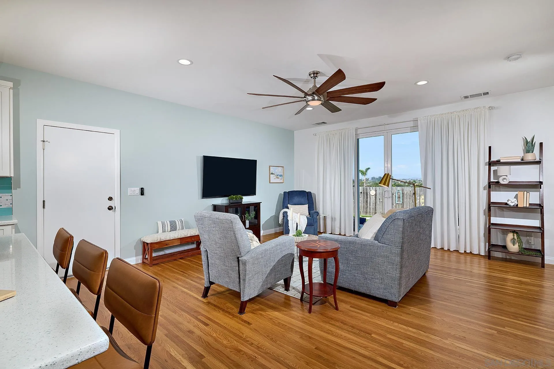 https://cdn.realtyfeed.com/cdn/127/250035869/27f72f73c0fe78ccc9dc809319489545.webp