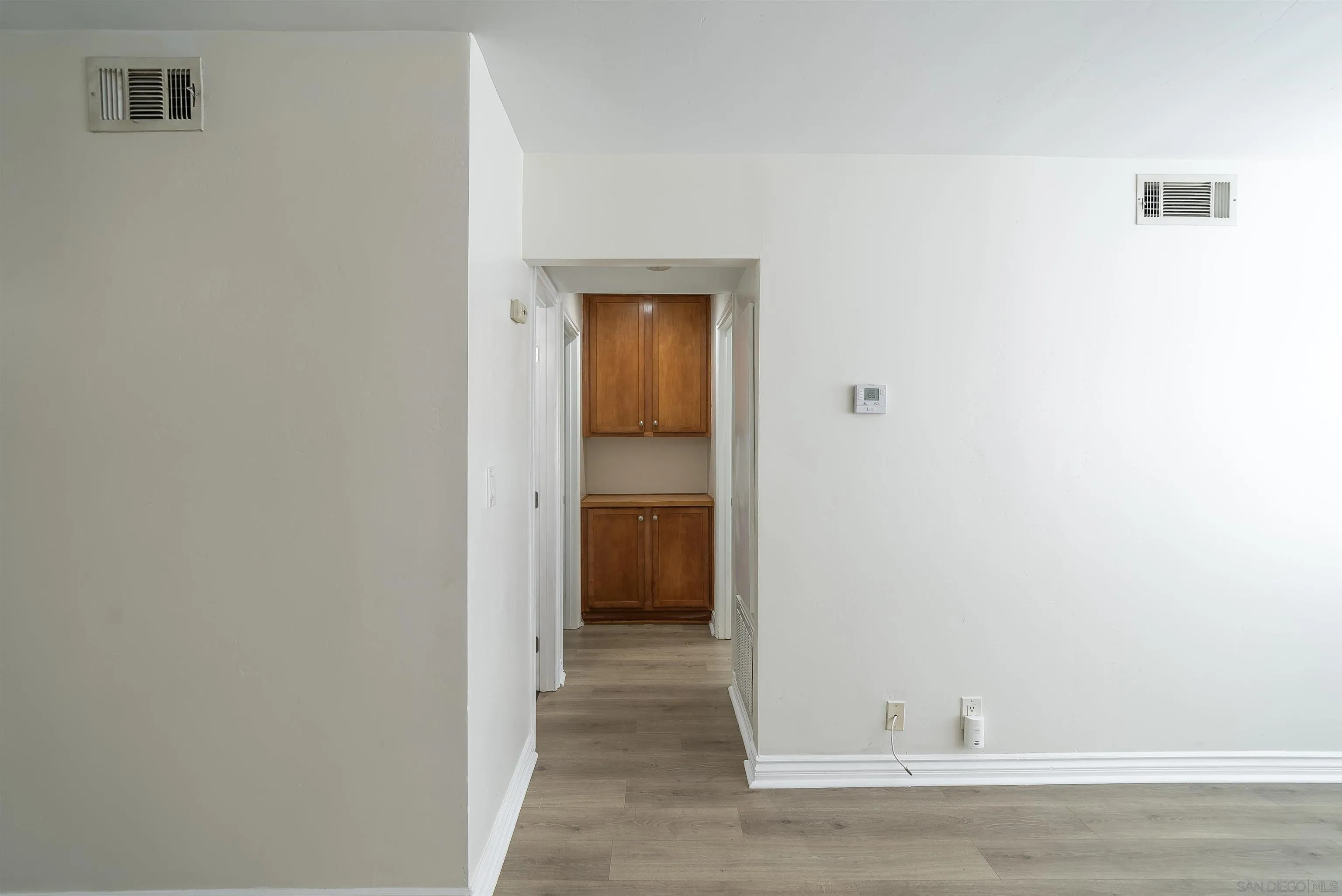 Photo #12: 250035874 Listing: Photo #12