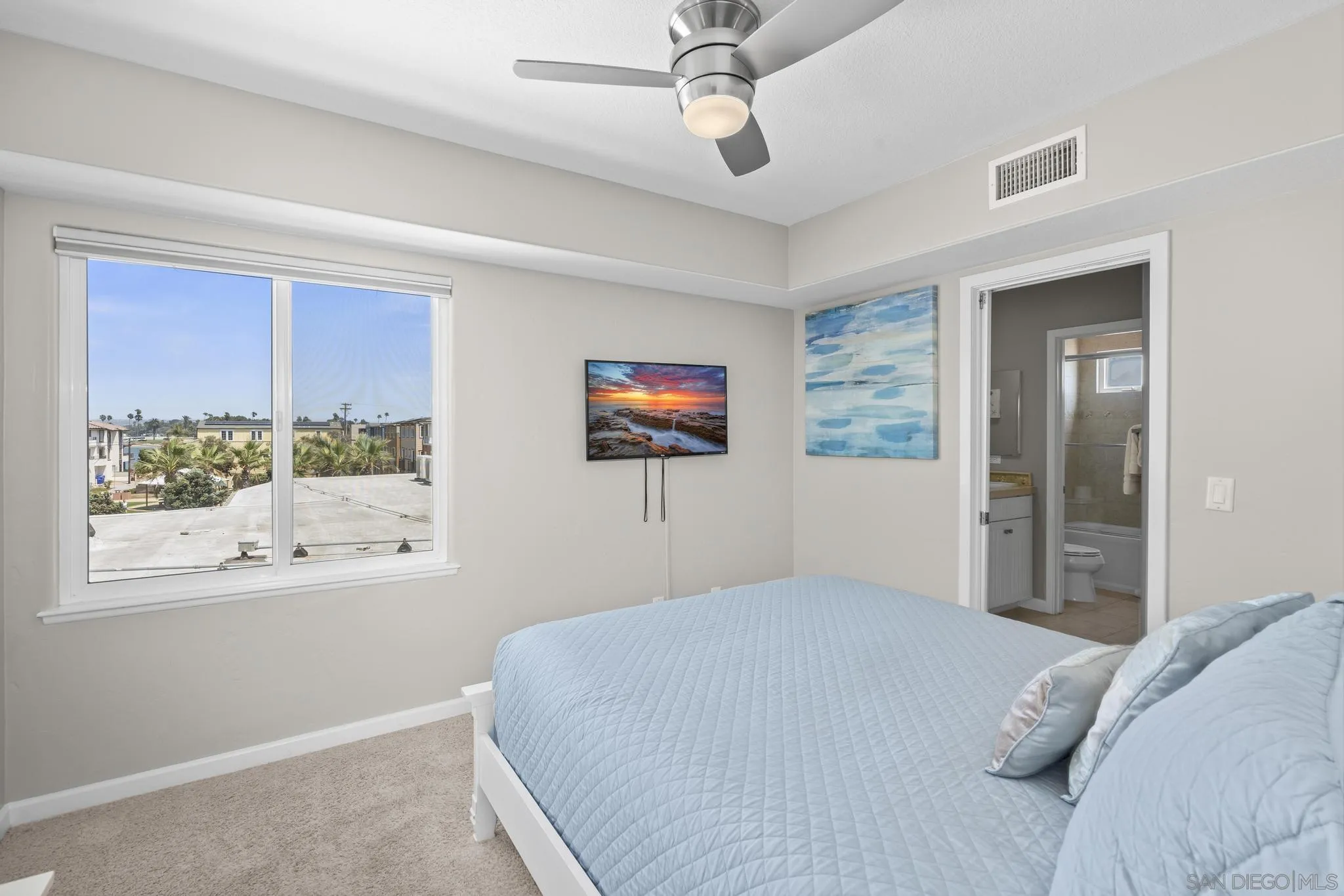 https://cdn.realtyfeed.com/cdn/127/250035878/26e66006d0ec293fb1d5a6b96347d3b2.webp
