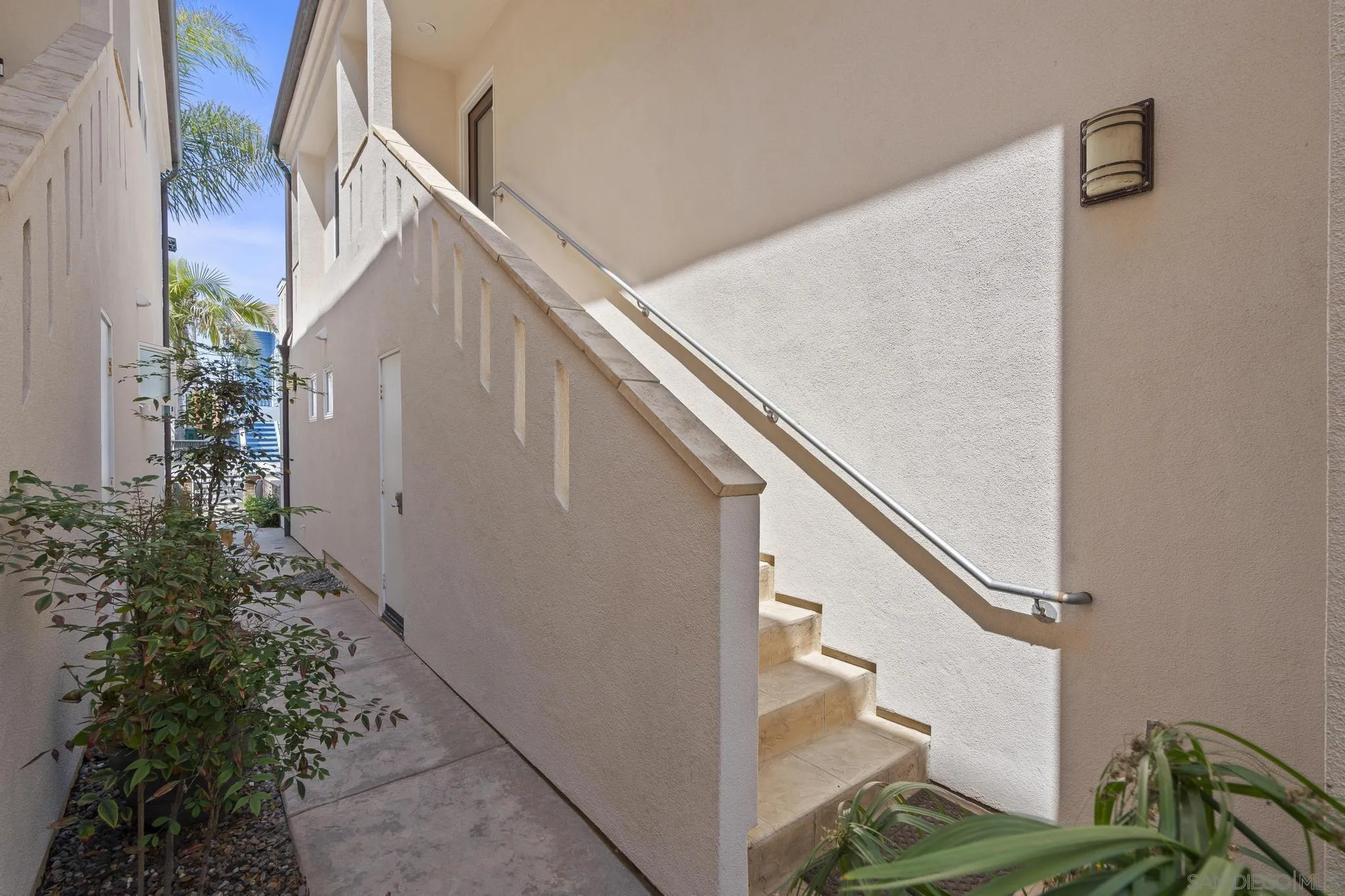 Photo #3: 250035878 Listing 