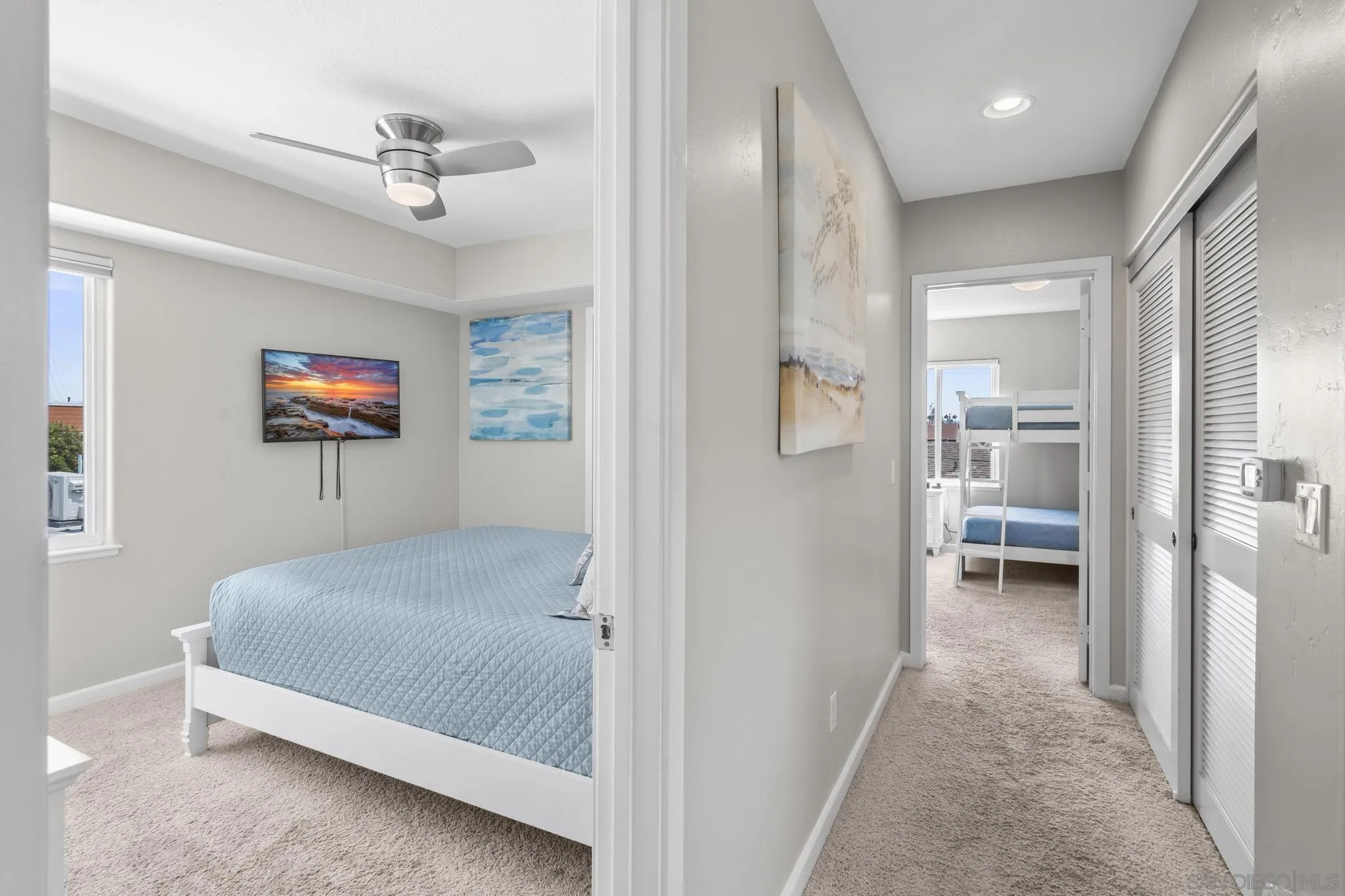 https://cdn.realtyfeed.com/cdn/127/250035878/c4eaed4f8dff60f63d8cc855a799128b.webp