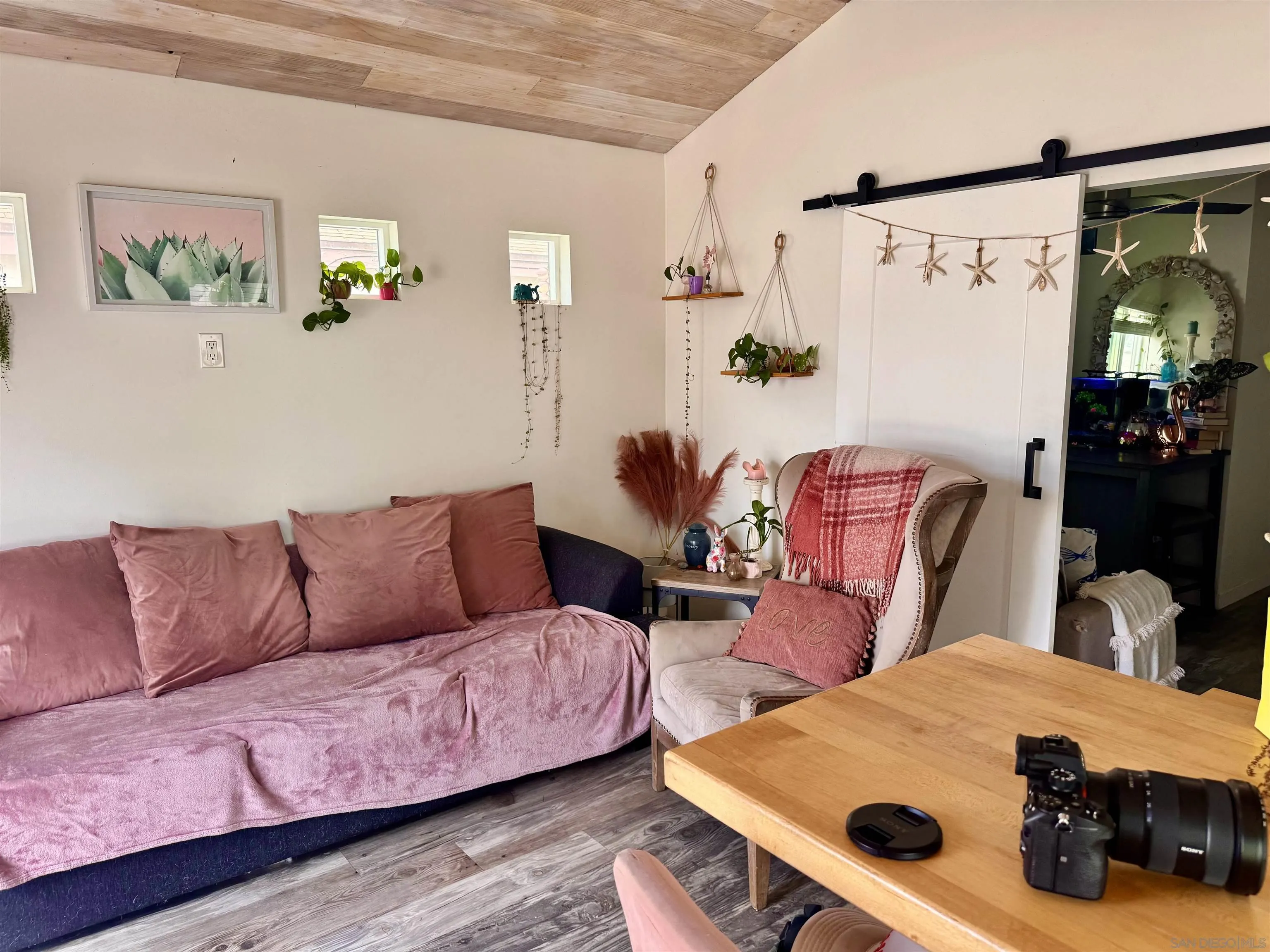 https://cdn.realtyfeed.com/cdn/127/250035881/a10f03aa642b022f4e3041e9b9dfc391.webp