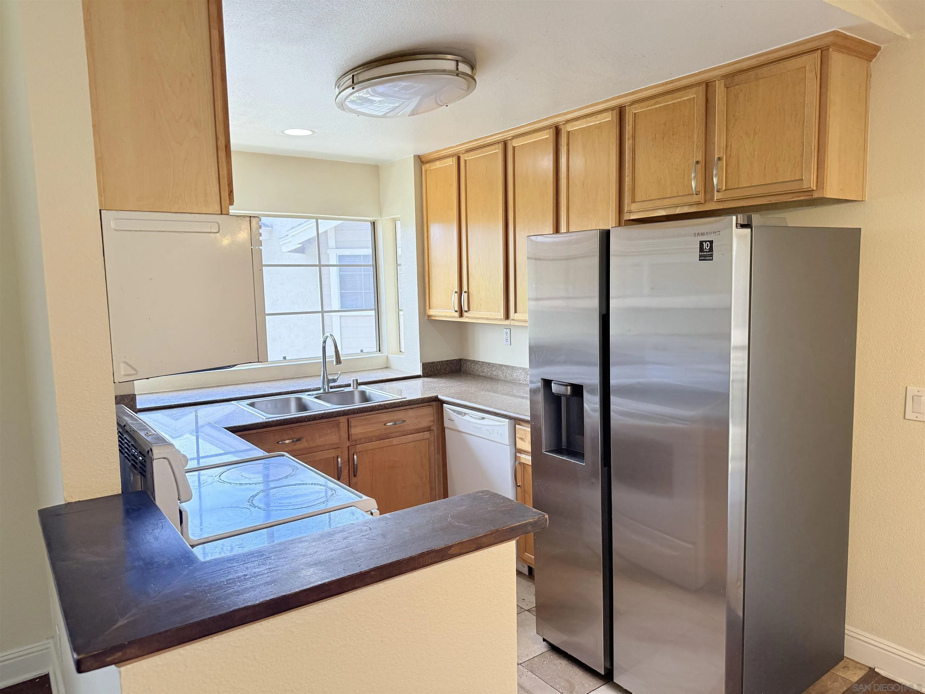Photo #6: 250035884 Listing 