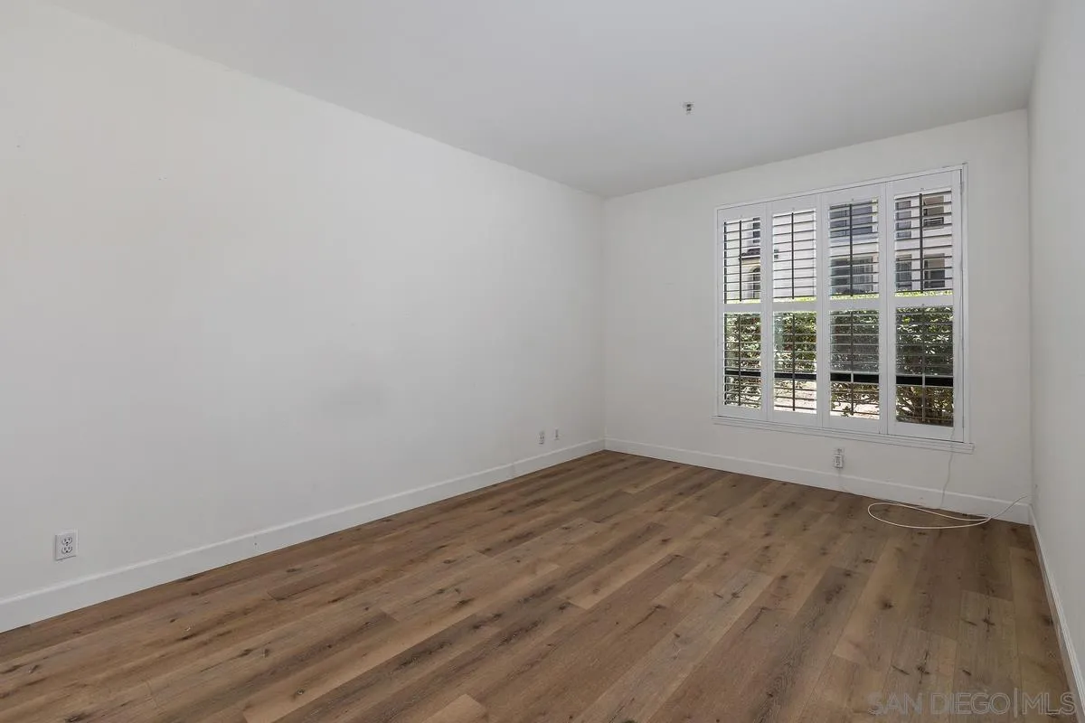 Photo #13: 250035885 Listing: Photo #13