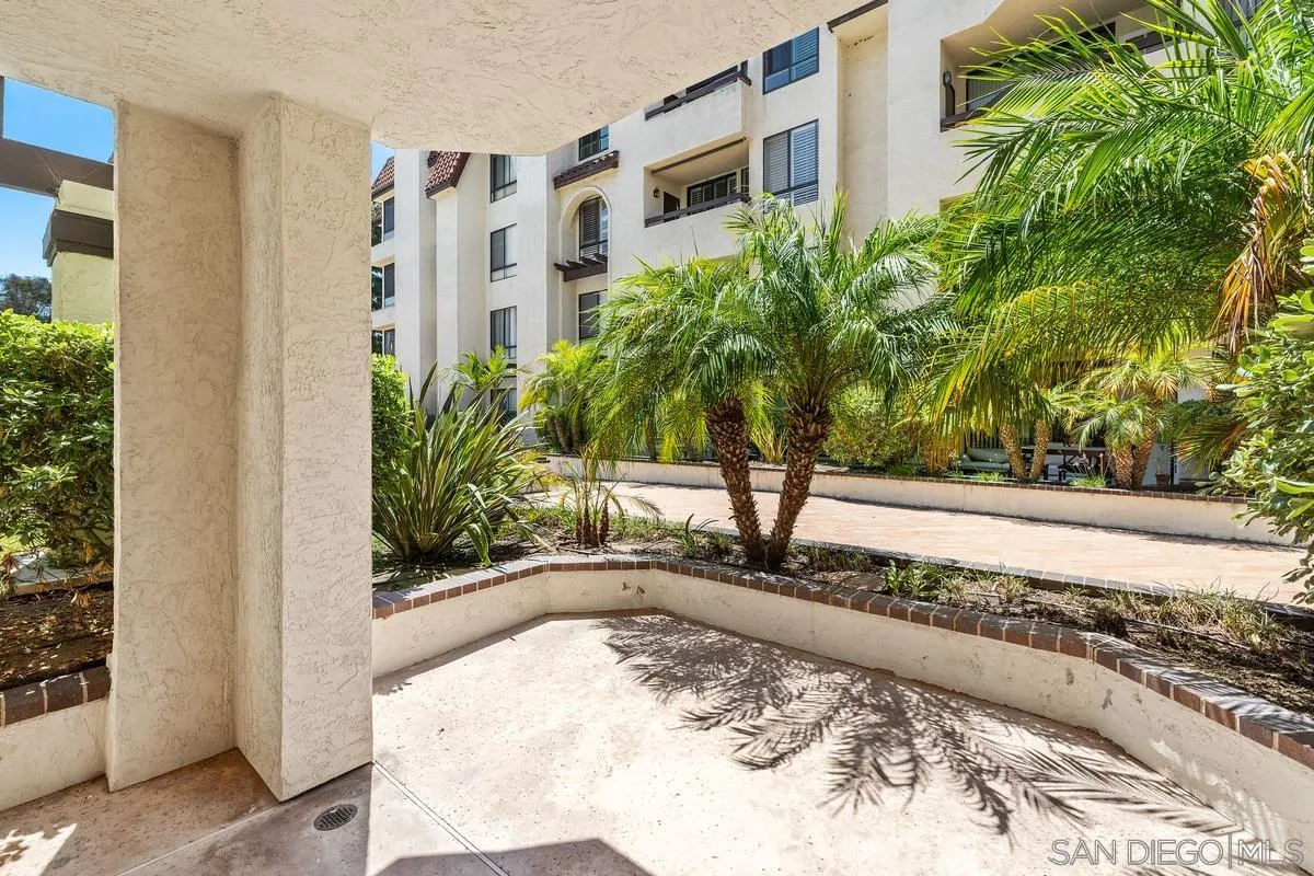 Photo #4: 250035885 Listing 