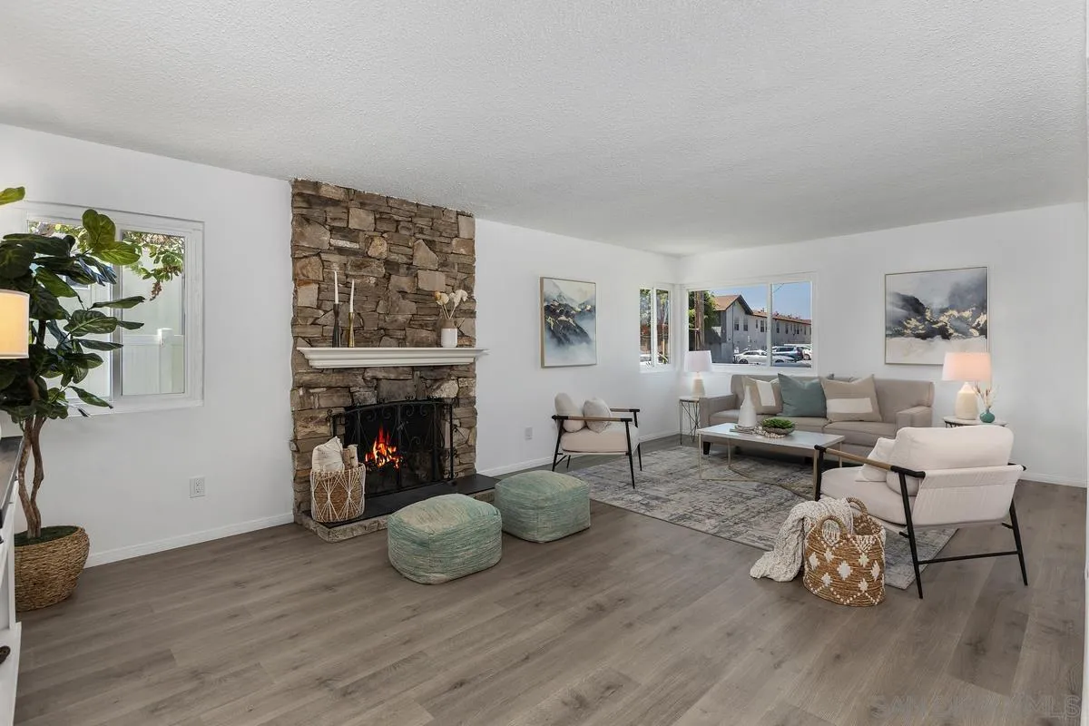 https://cdn.realtyfeed.com/cdn/127/250035892/574422d1573f21d9314aeba590b984c4.webp