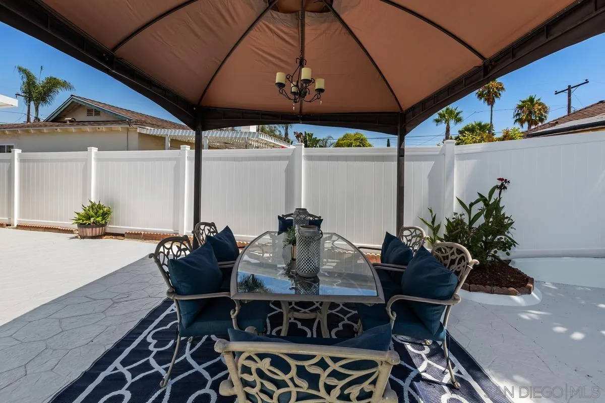 https://cdn.realtyfeed.com/cdn/127/250035892/5e7b1ae960a2b90f4c861a2bd3e4a487.webp