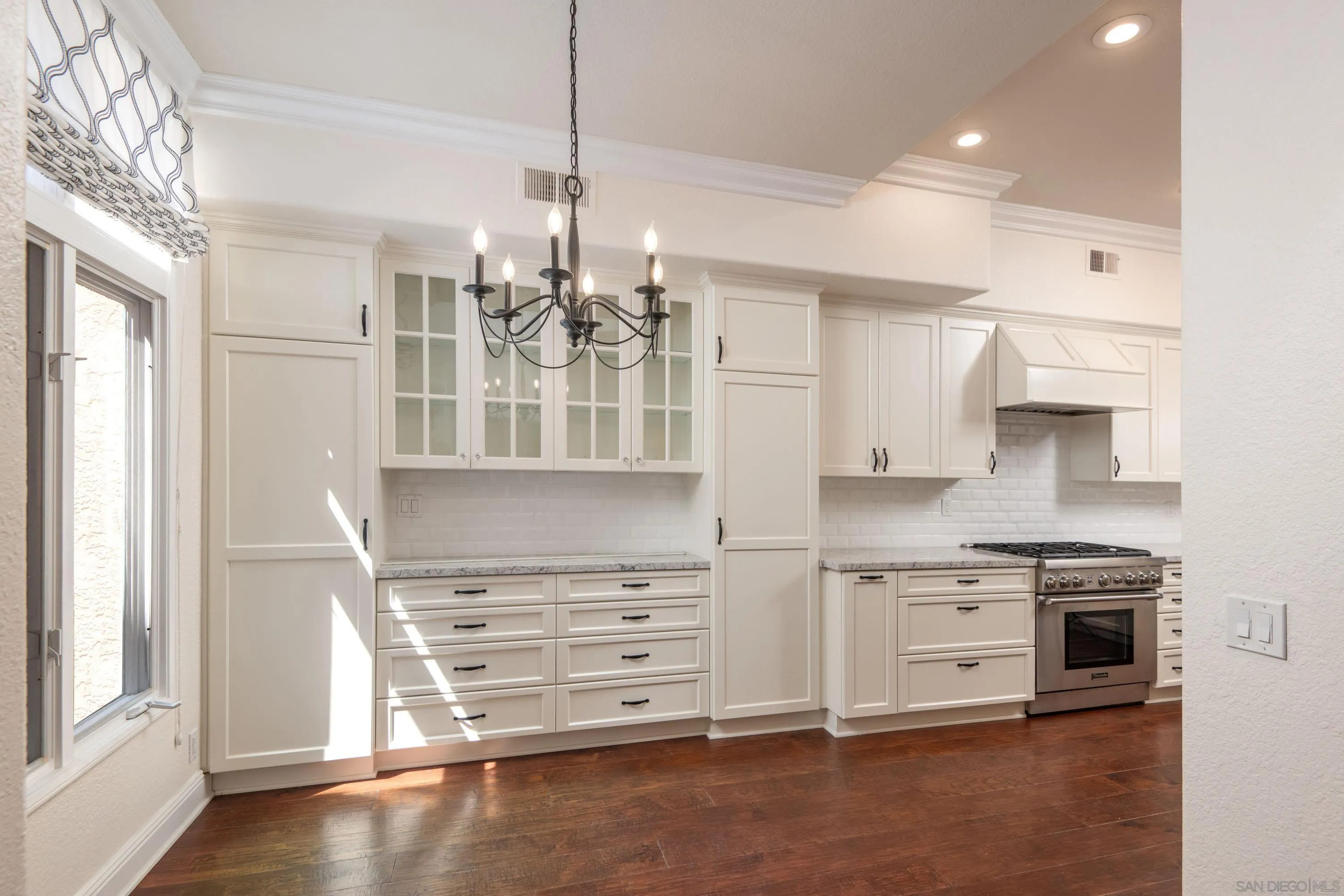 https://cdn.realtyfeed.com/cdn/127/250035893/0da6a5ab3b2f5f73394667a9b2dceec6.webp