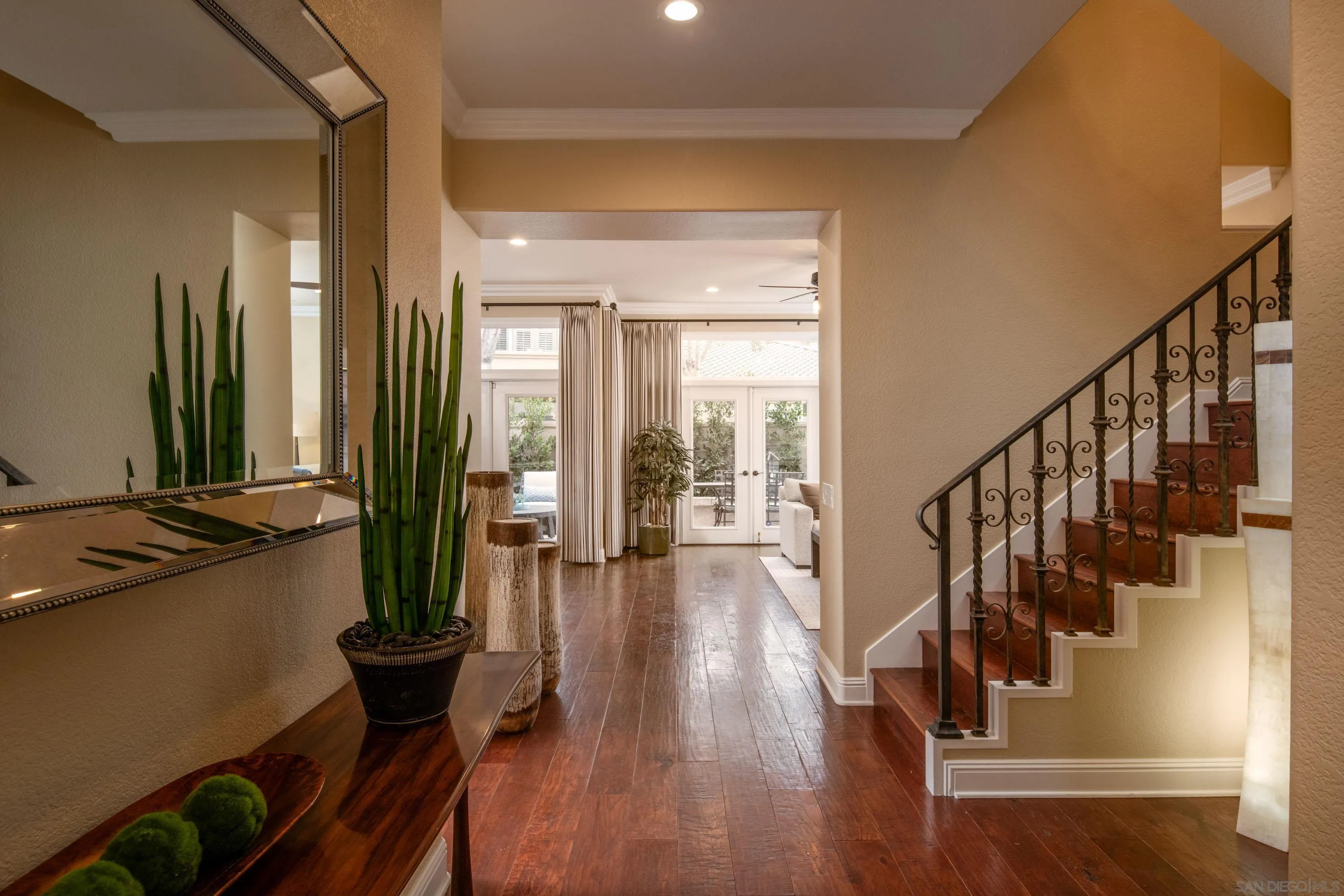 https://cdn.realtyfeed.com/cdn/127/250035893/2dc368539fb452be0b1b252272b2d8f4.webp