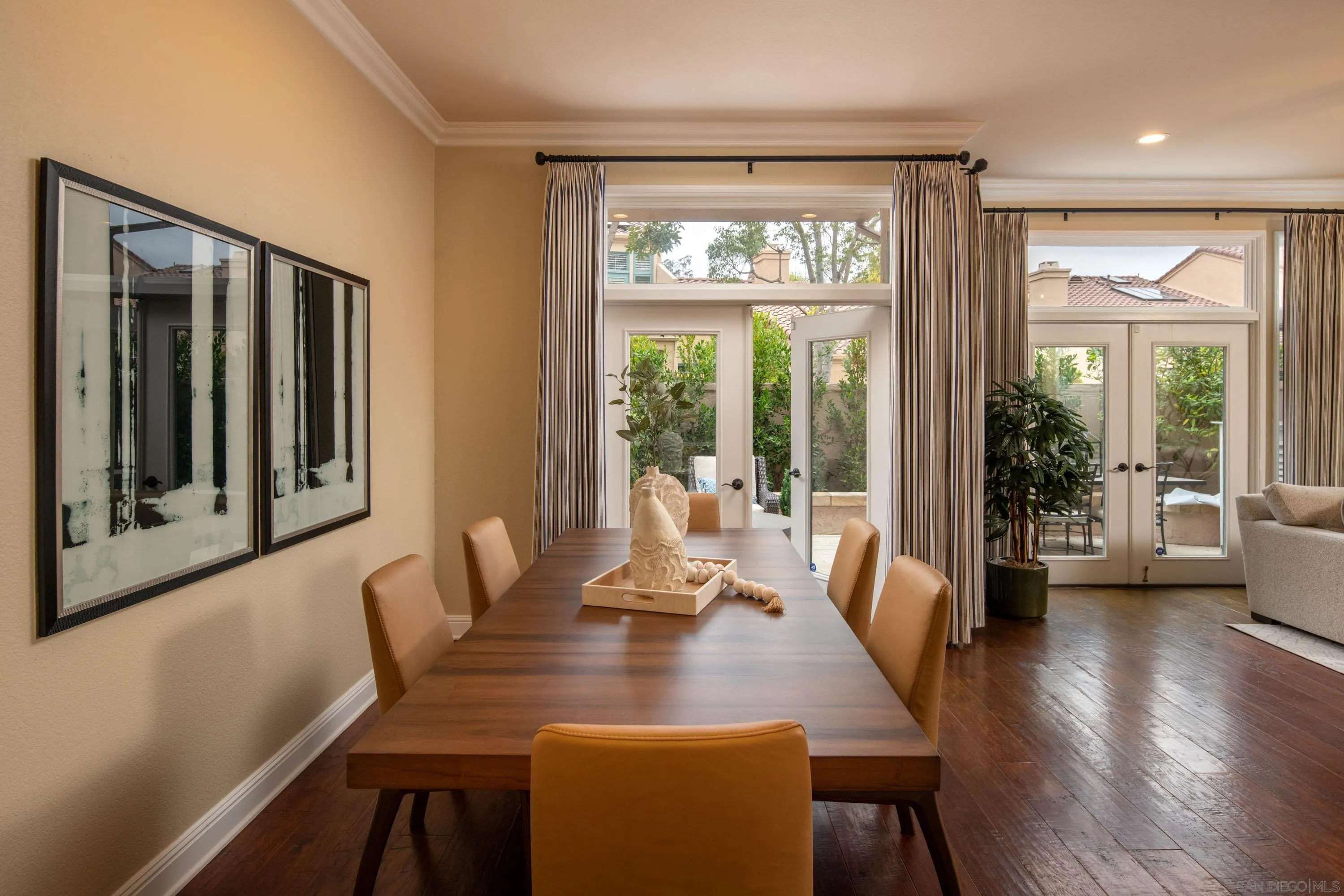 https://cdn.realtyfeed.com/cdn/127/250035893/35367048816f7dc135139dda6f5e226c.webp