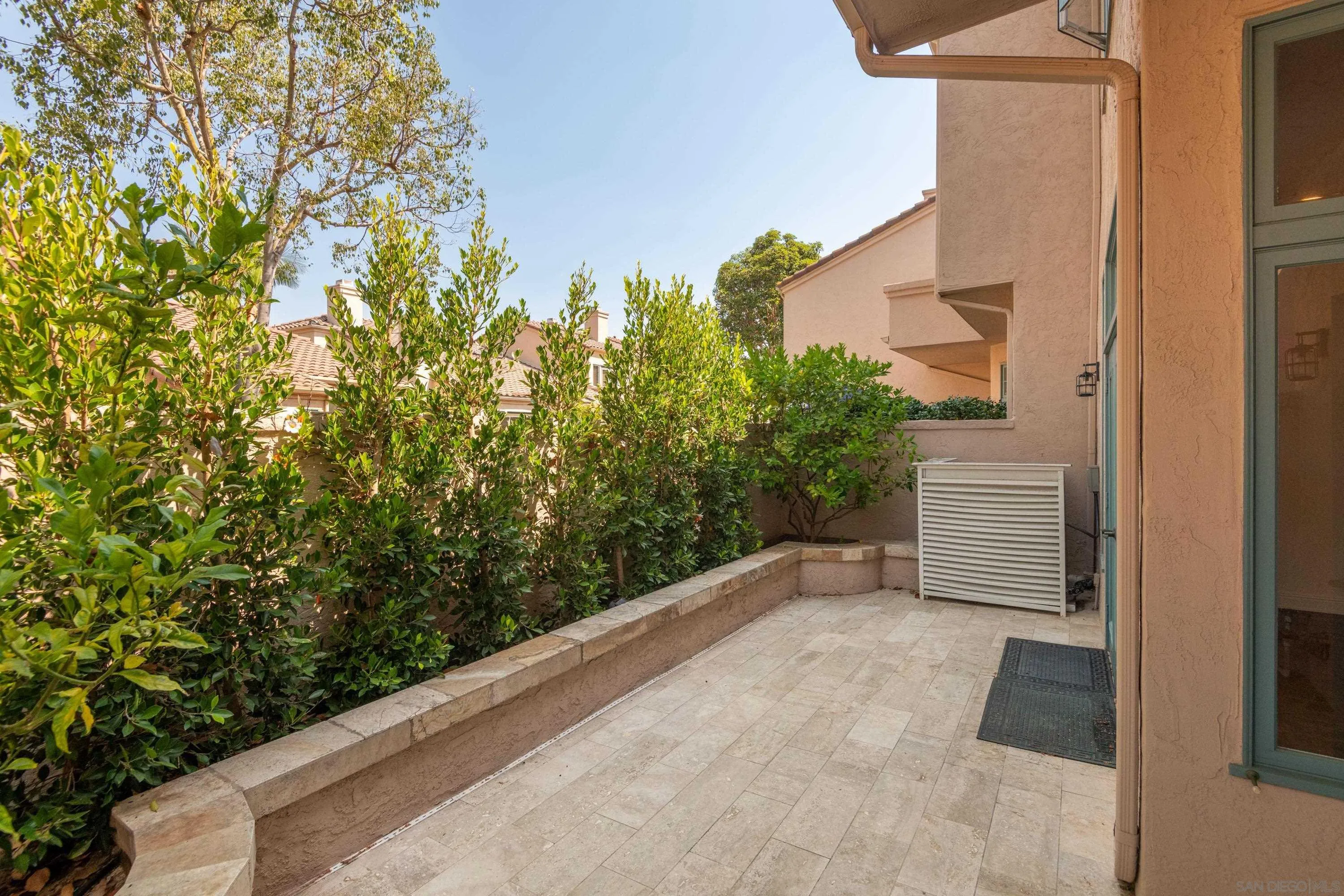 https://cdn.realtyfeed.com/cdn/127/250035893/a18c3f6db78e3b6ac26d6028592950c7.webp
