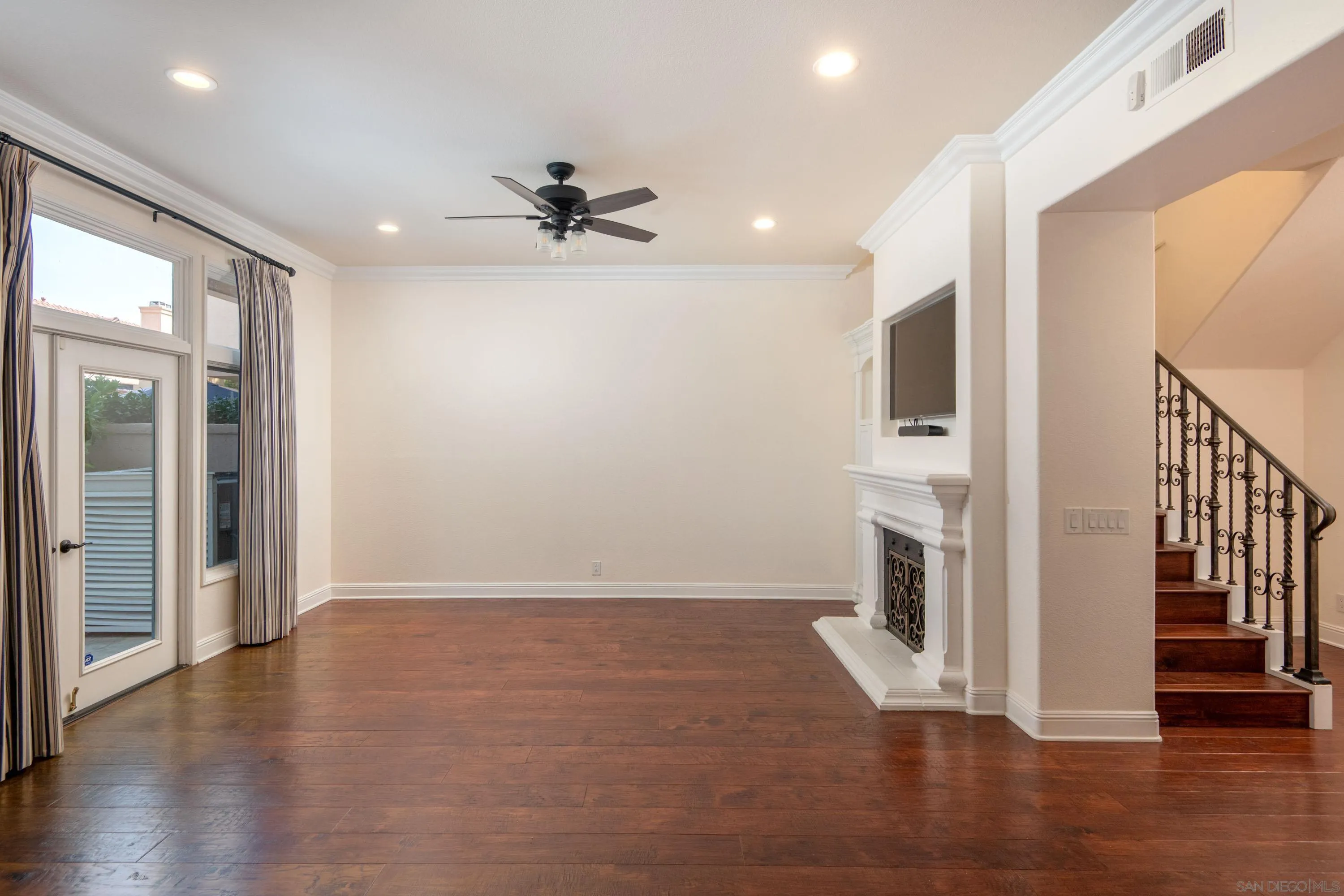https://cdn.realtyfeed.com/cdn/127/250035893/c22a34a166c746a057517d24a56f4c61.webp