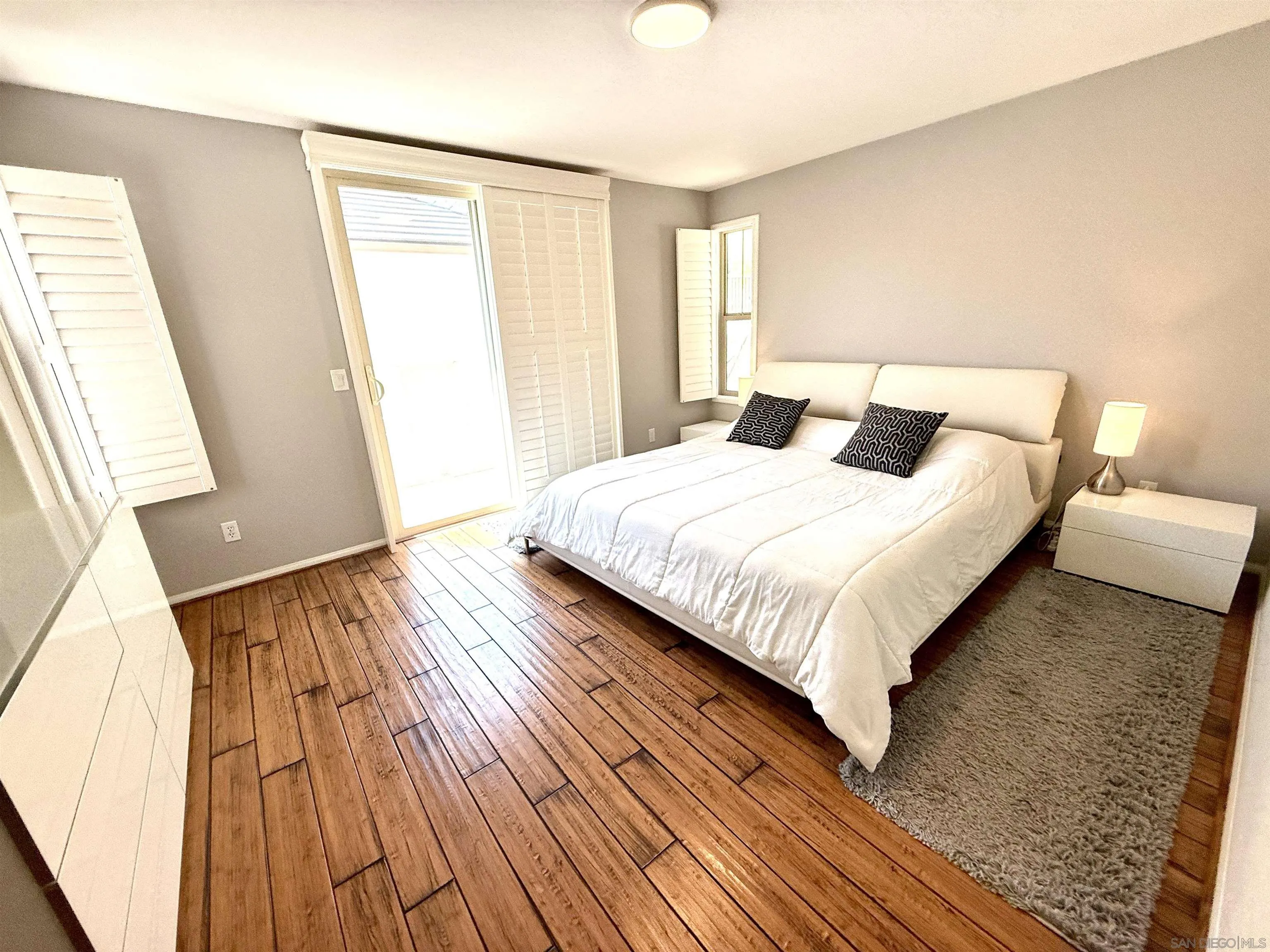 https://cdn.realtyfeed.com/cdn/127/250035898/18bdfc0bc172c1ea7a9271db68574708.webp