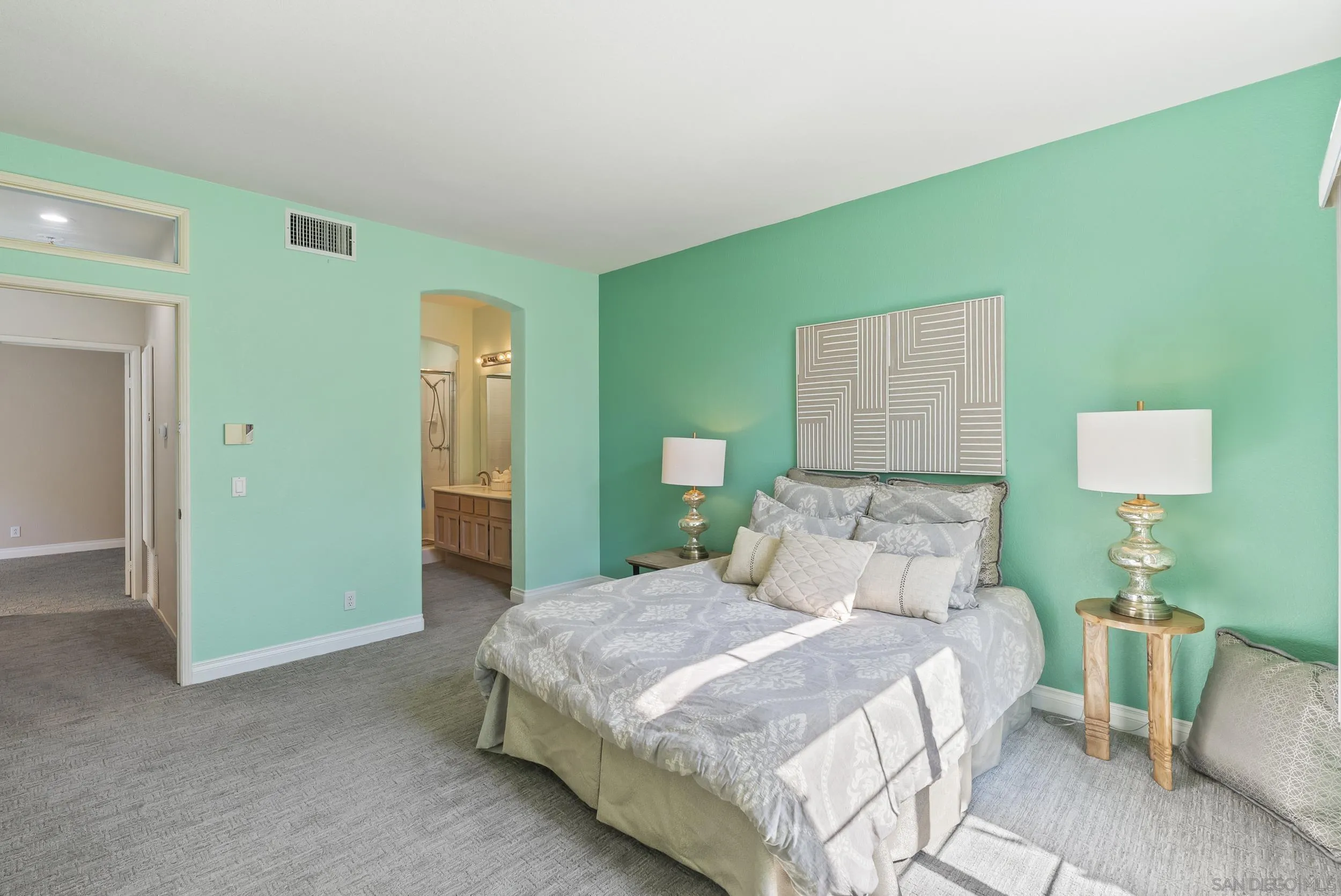 Photo #29: 250035899 Listing: Photo #29
