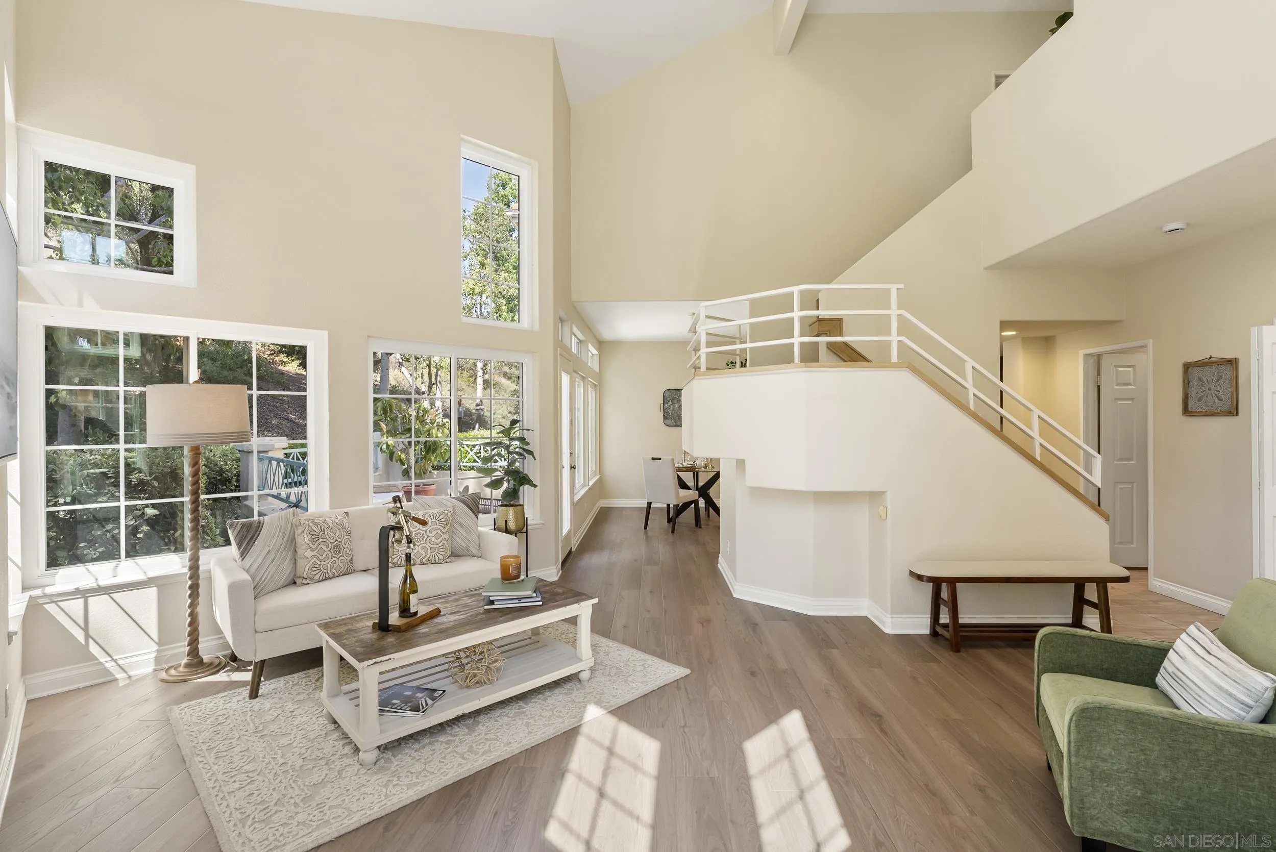 Photo #5: 250035899 Listing 