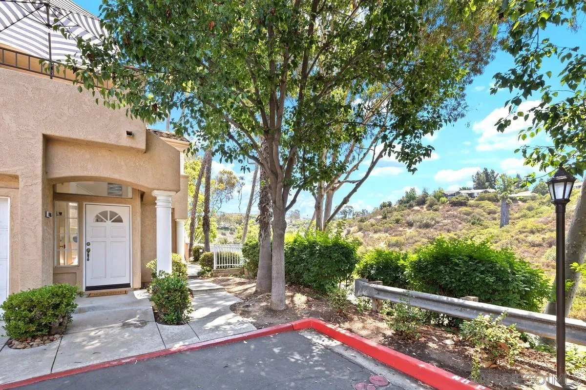 Photo #3: 250035900 Listing 