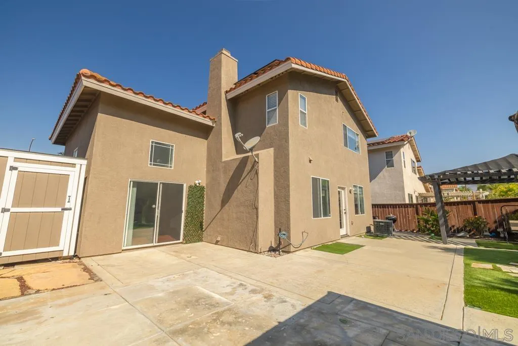 https://cdn.realtyfeed.com/cdn/127/250035907/39f8767c9d3aec43c79a9af31b619b55.webp