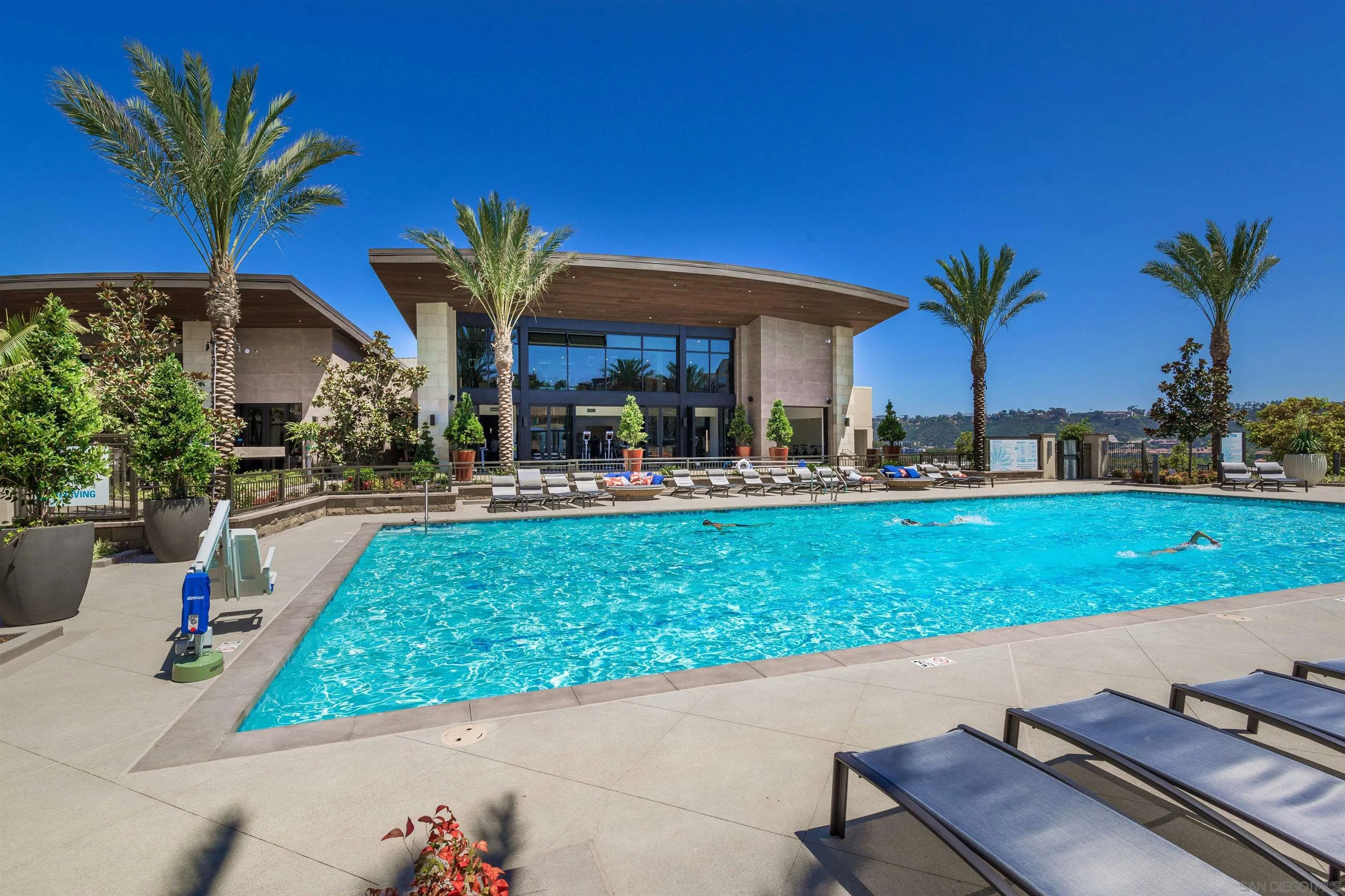 https://cdn.realtyfeed.com/cdn/127/250035912/3469ce00a365473dd5eb30b8233cd8d7.webp