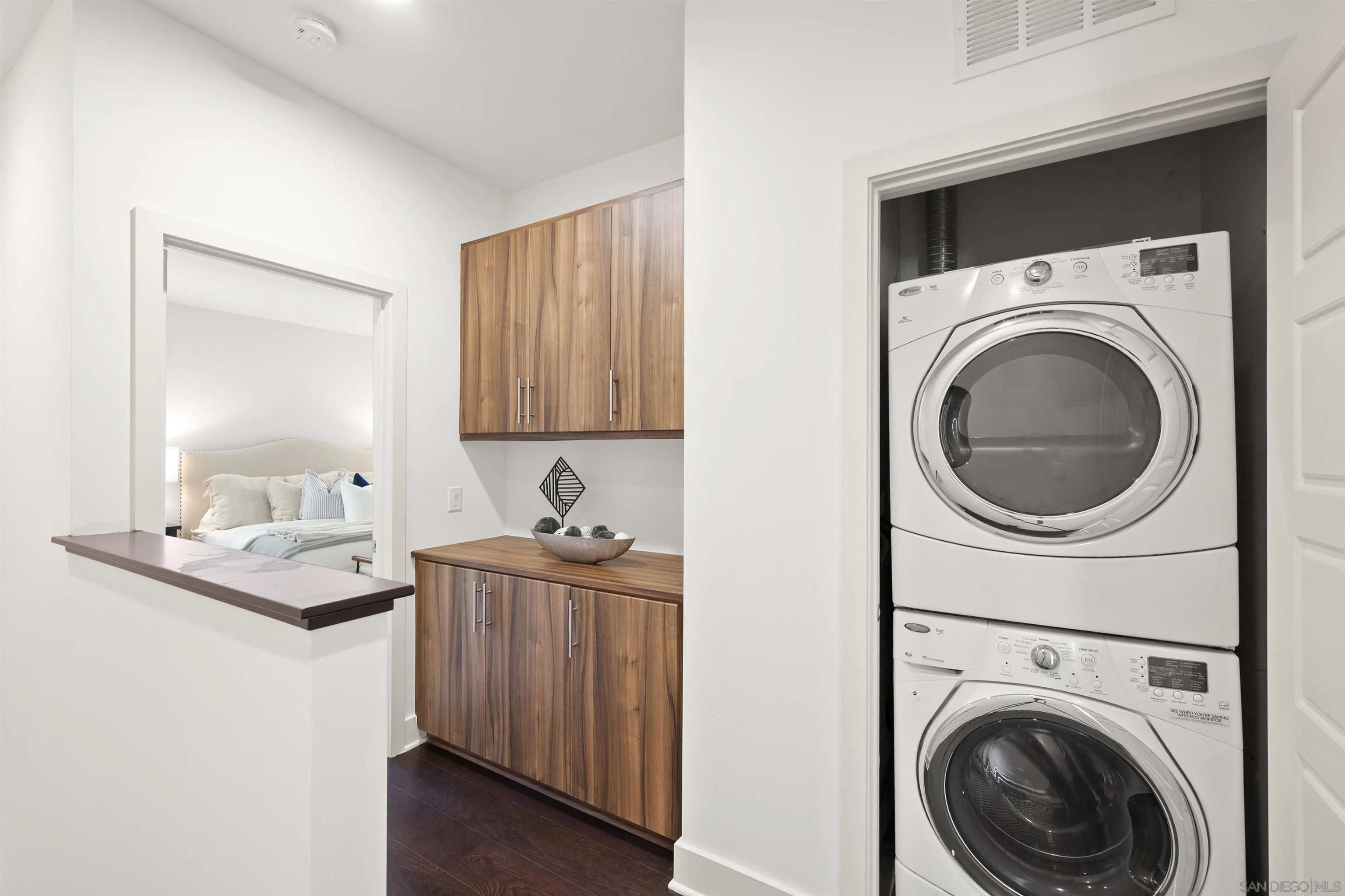 https://cdn.realtyfeed.com/cdn/127/250035912/dd9473dd3a56107a904ba4a70fc00342.webp