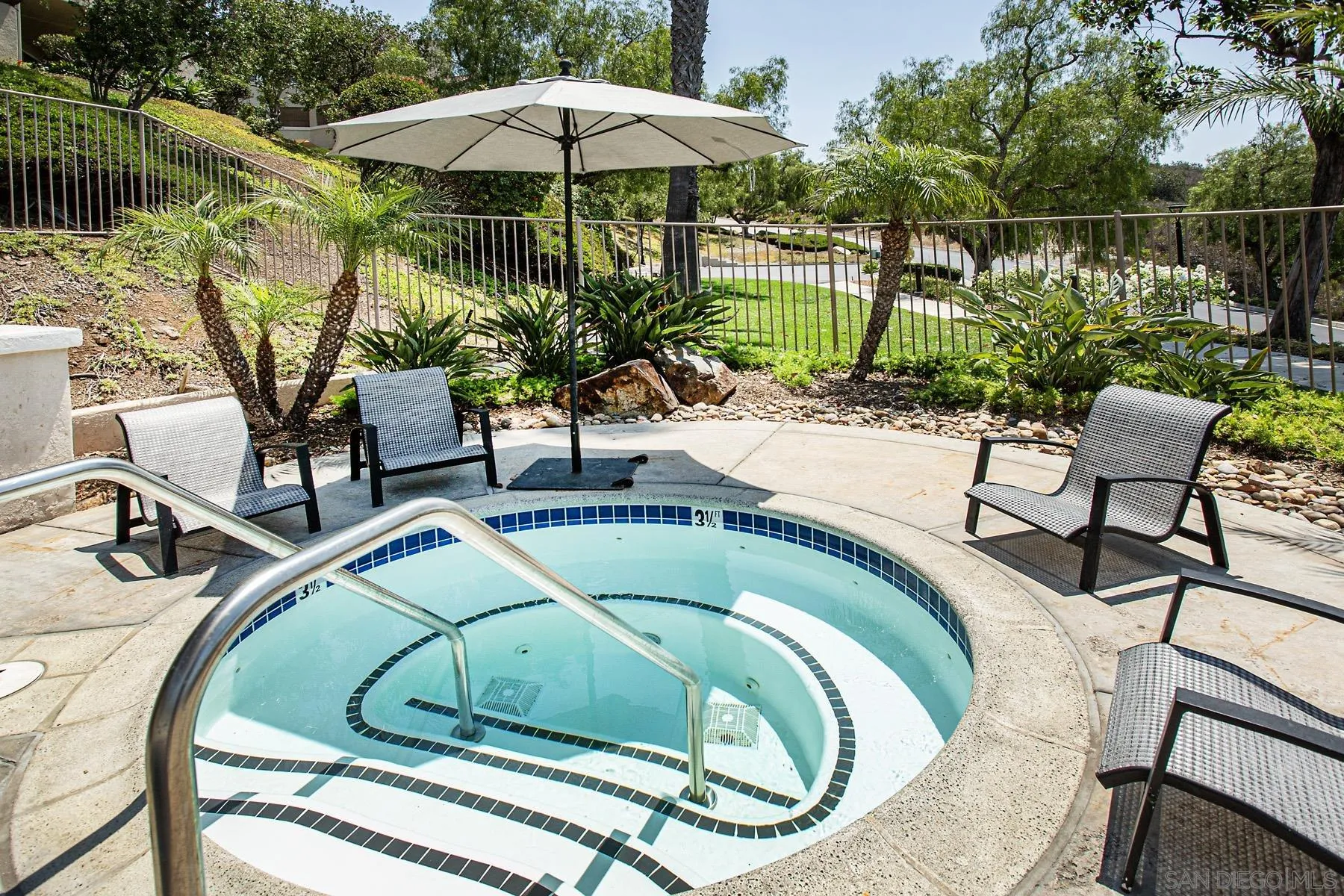 https://cdn.realtyfeed.com/cdn/127/250035916/45e054649ee530f5d4474fbaad4409da.webp