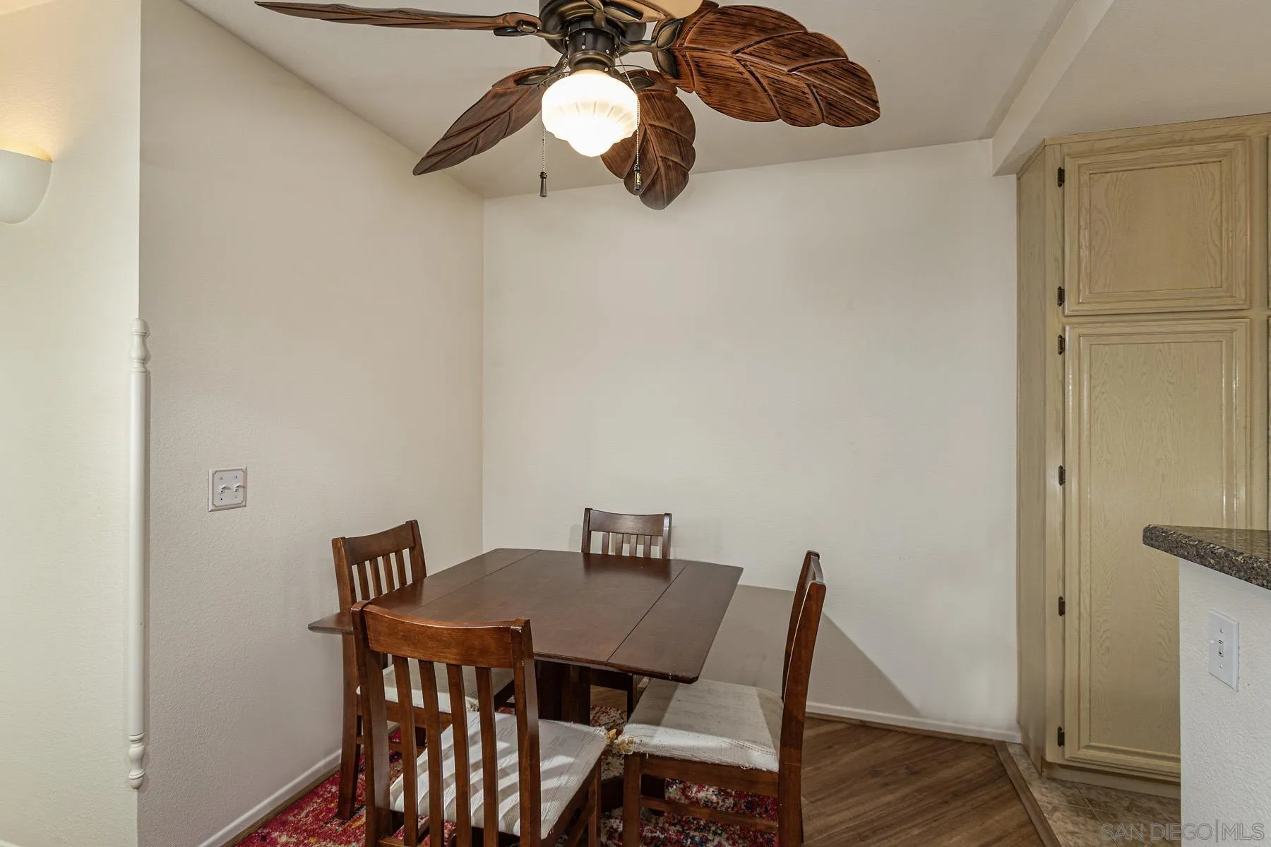 https://cdn.realtyfeed.com/cdn/127/250035916/479f3f94a0caaf9f17539bcc001fe547.webp