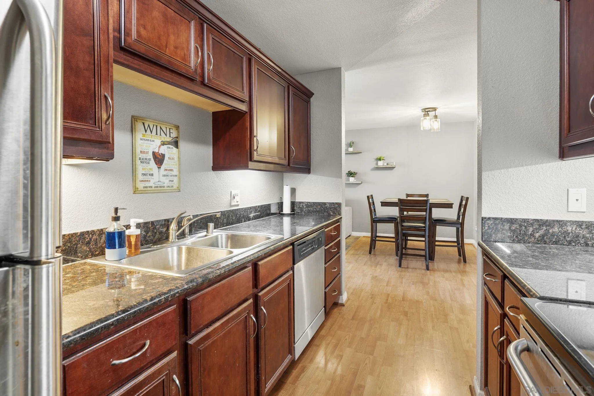 https://cdn.realtyfeed.com/cdn/127/250035921/3e526468ed661dcd8e982dbb02f9a9c9.webp