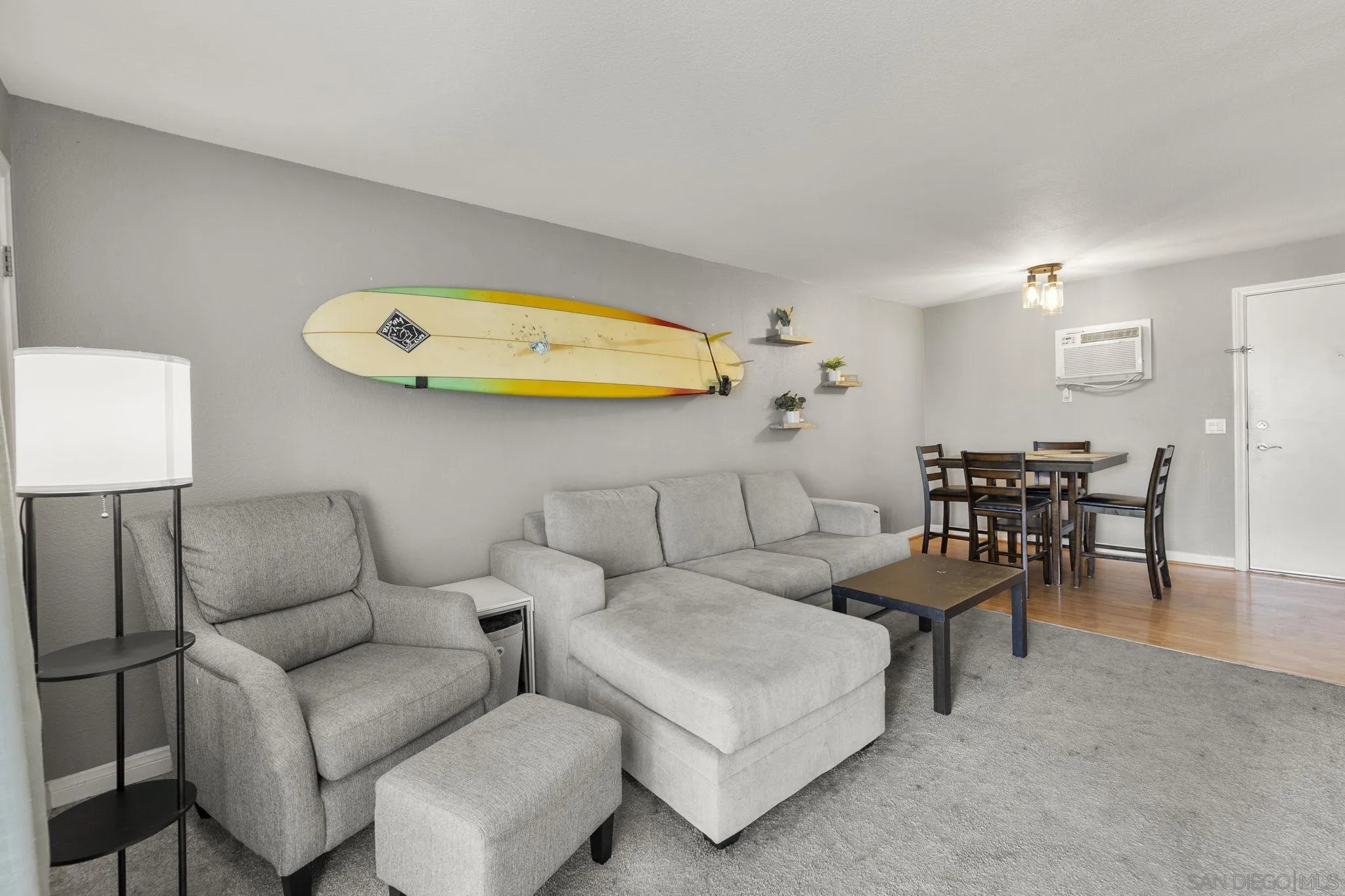 Photo #4: 250035921 Listing 