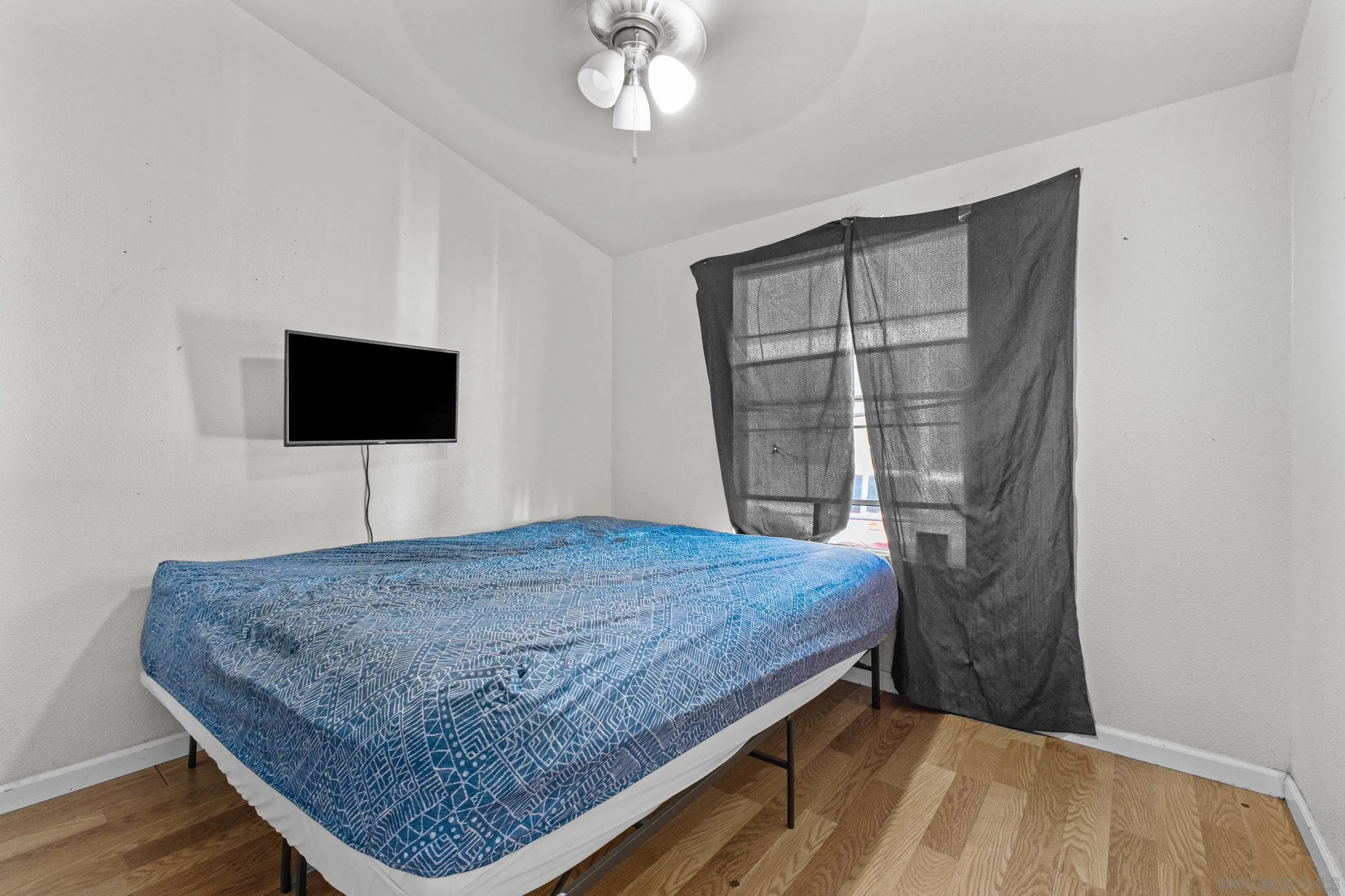 https://cdn.realtyfeed.com/cdn/127/250035925/9038d959a47942808c96b76560db904d.webp