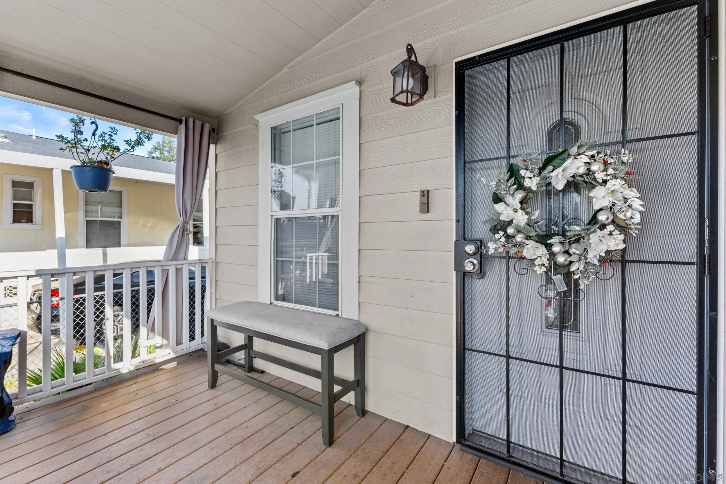 https://cdn.realtyfeed.com/cdn/127/250035925/94da6be46b19e9b0265a82b7ad0a676a.webp