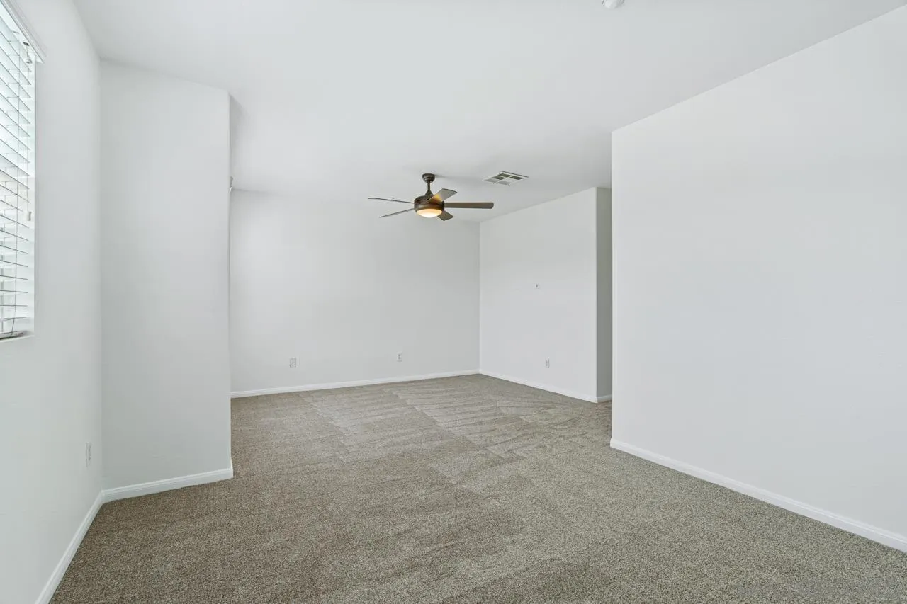 Photo #25: 250035930 Listing: Photo #25