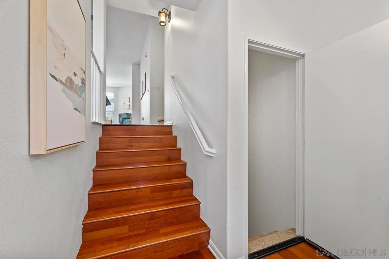 Photo #4: 250035930 Listing 